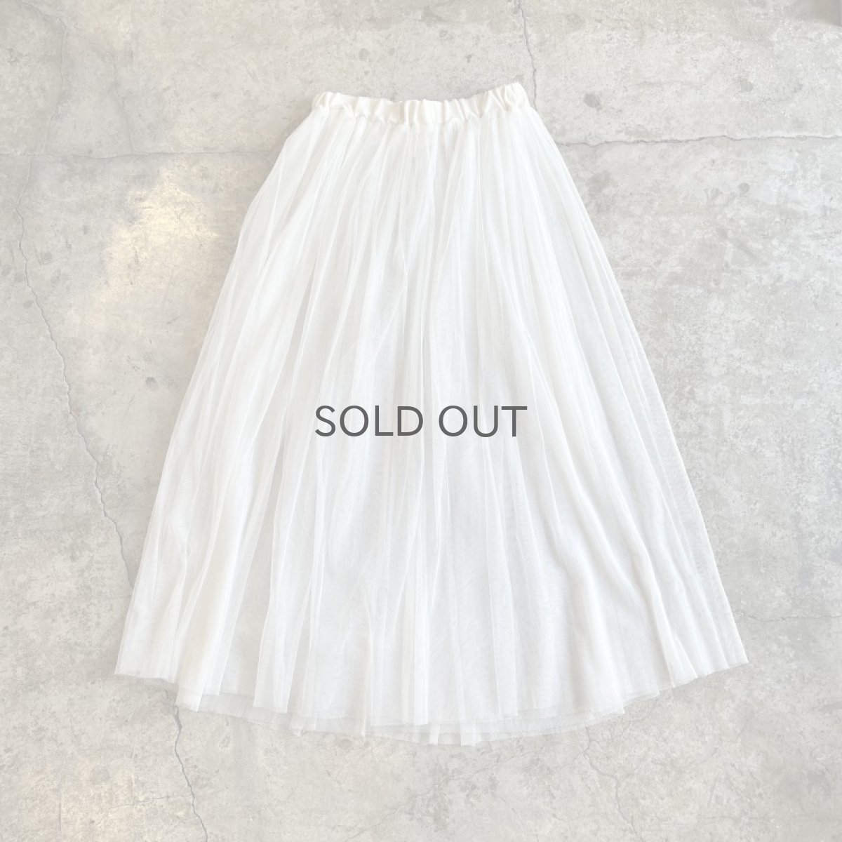 画像2: WHITE COLOR FLARE DESIGN TULLE SHEER SKIRT / W25~W35 (2)