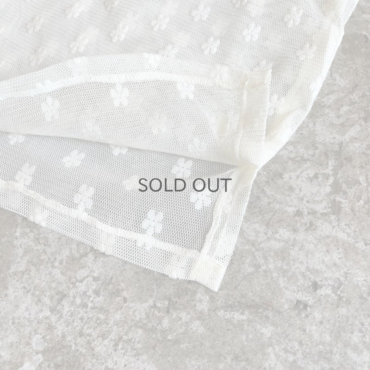 画像5: ALL OVER FLOWER EMBROIDERY PATTERN DESIGN TULLE SHEER S/S SHIRT / Ladies M (5)