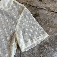 画像7: ALL OVER FLOWER EMBROIDERY PATTERN DESIGN TULLE SHEER S/S SHIRT / Ladies M (7)