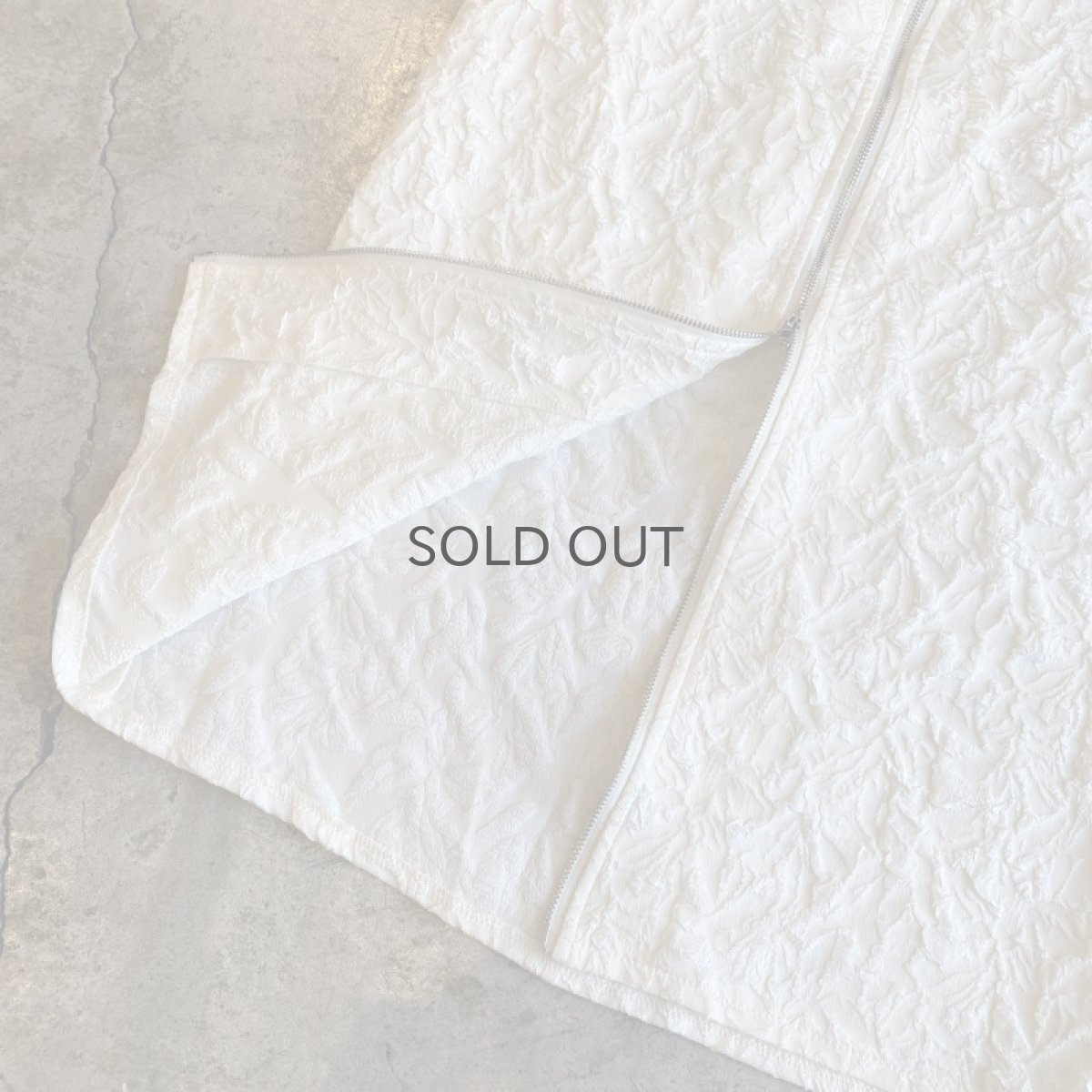 画像8: EMBOSS DESIGN FRONT ZIP STRAIGHT SKIRT / W26~W28 (8)