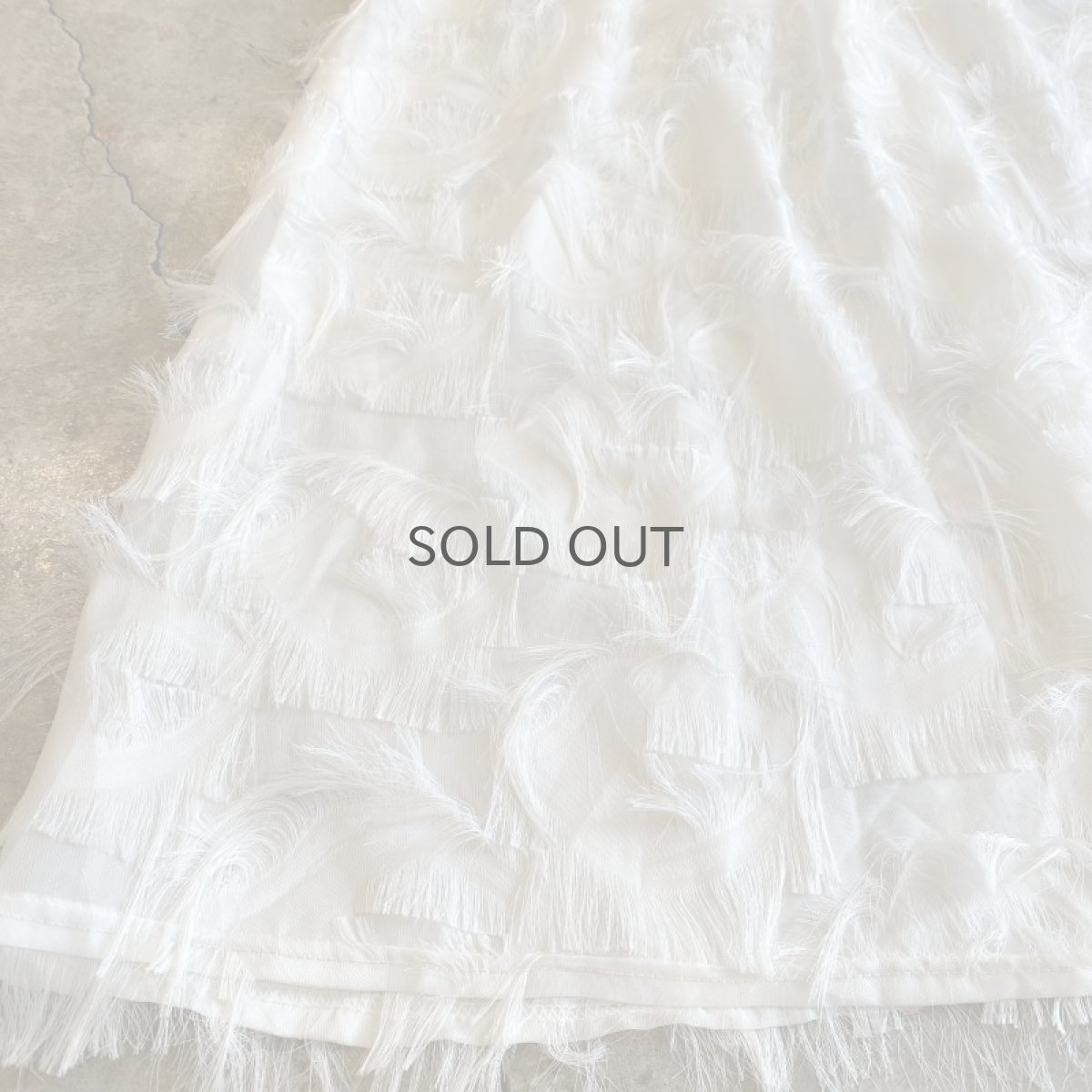 画像5: WHITE COLOR FEATHER FRINGE DESIGN SHEER SKIRT / W24~W29 (5)