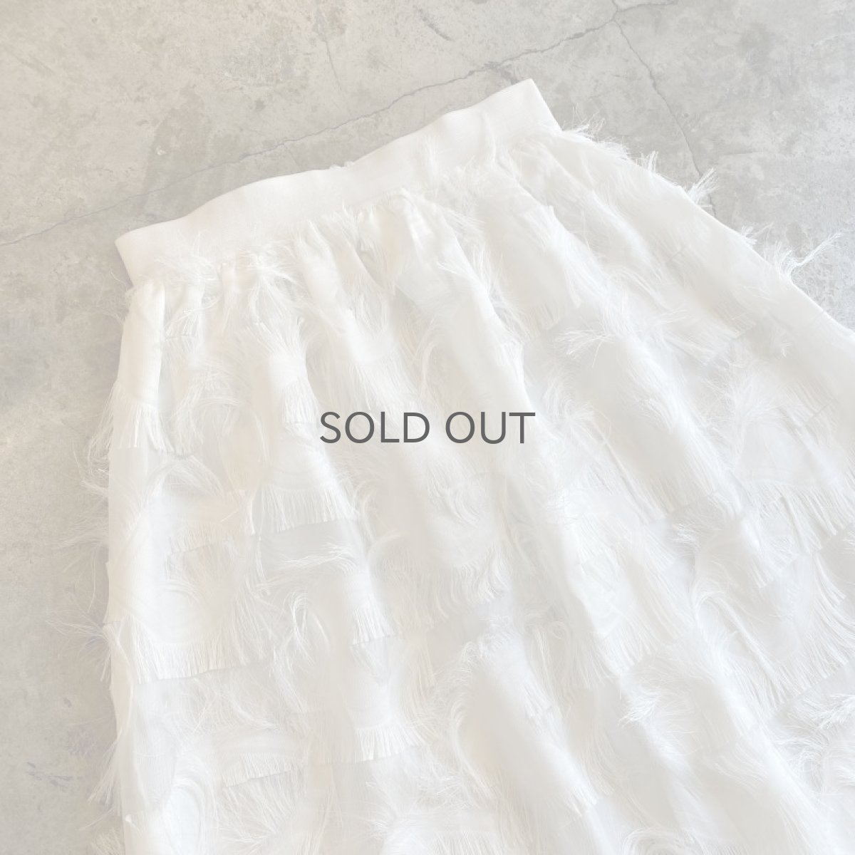 画像3: WHITE COLOR FEATHER FRINGE DESIGN SHEER SKIRT / W24~W29 (3)