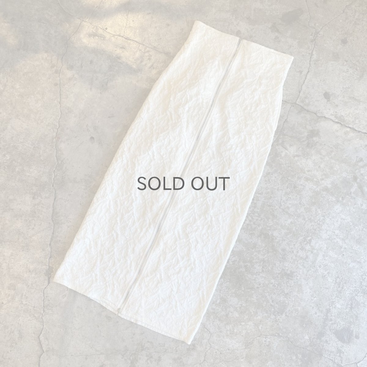 画像4: EMBOSS DESIGN FRONT ZIP STRAIGHT SKIRT / W26~W28 (4)