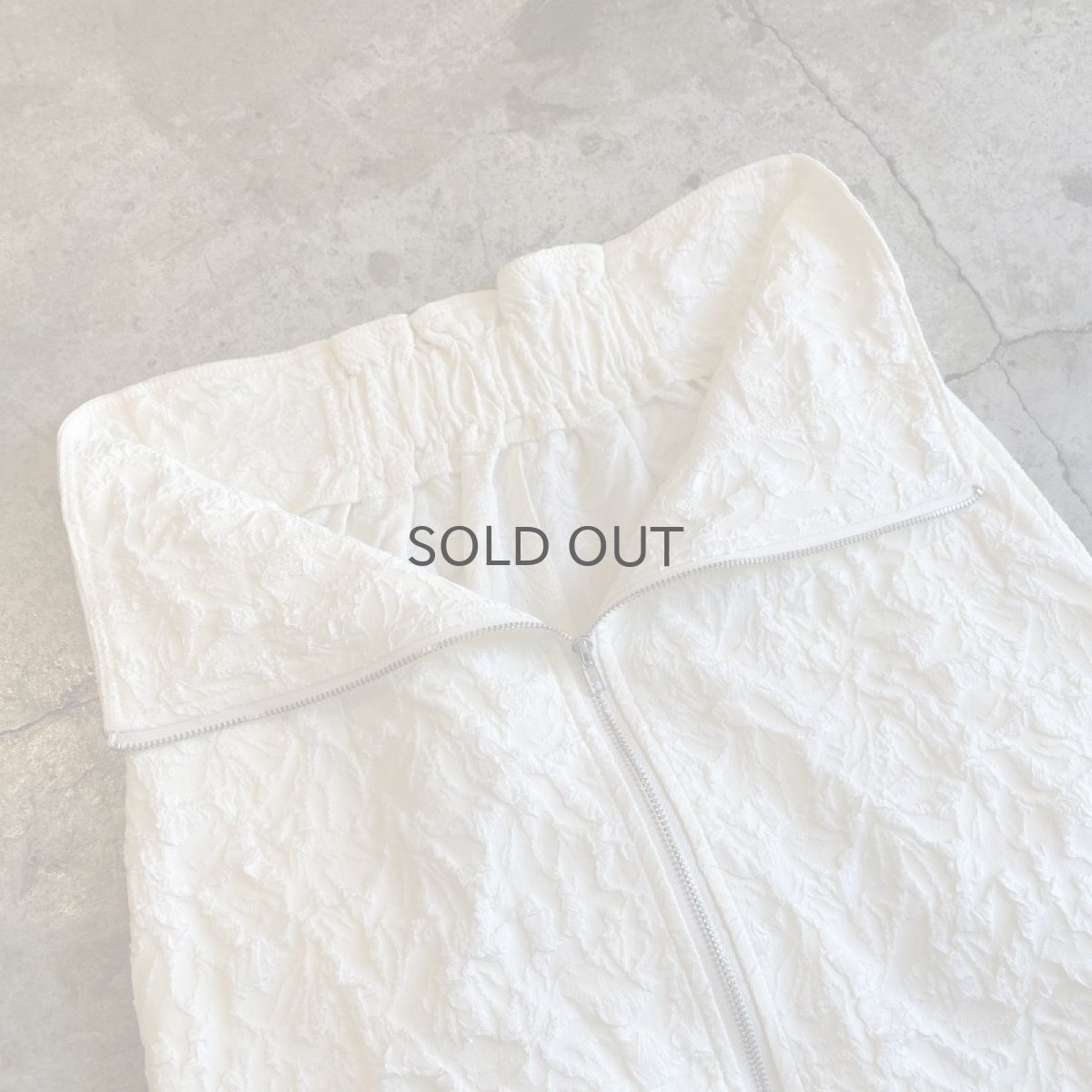 画像7: EMBOSS DESIGN FRONT ZIP STRAIGHT SKIRT / W26~W28 (7)