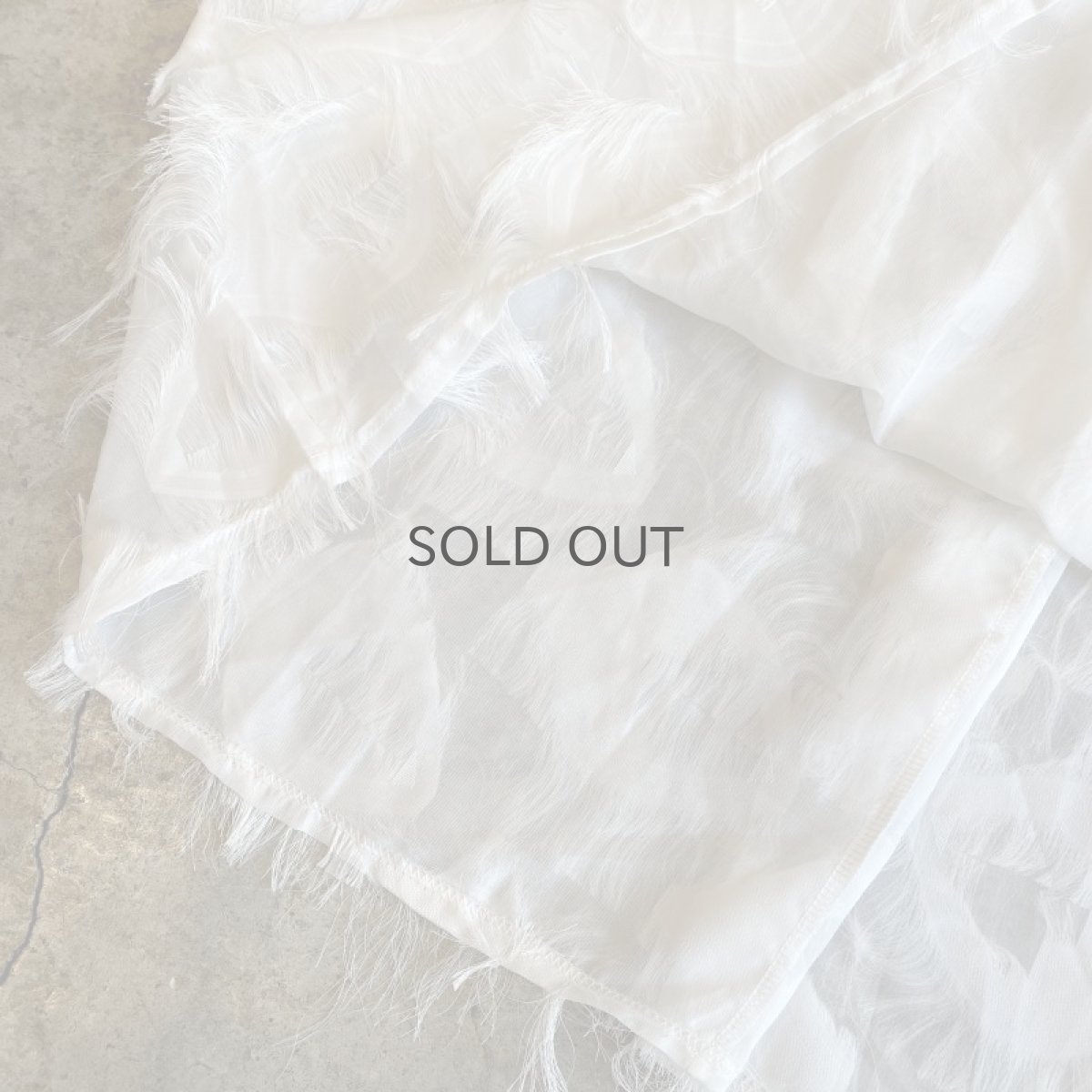 画像8: WHITE COLOR FEATHER FRINGE DESIGN SHEER SKIRT / W24~W29 (8)