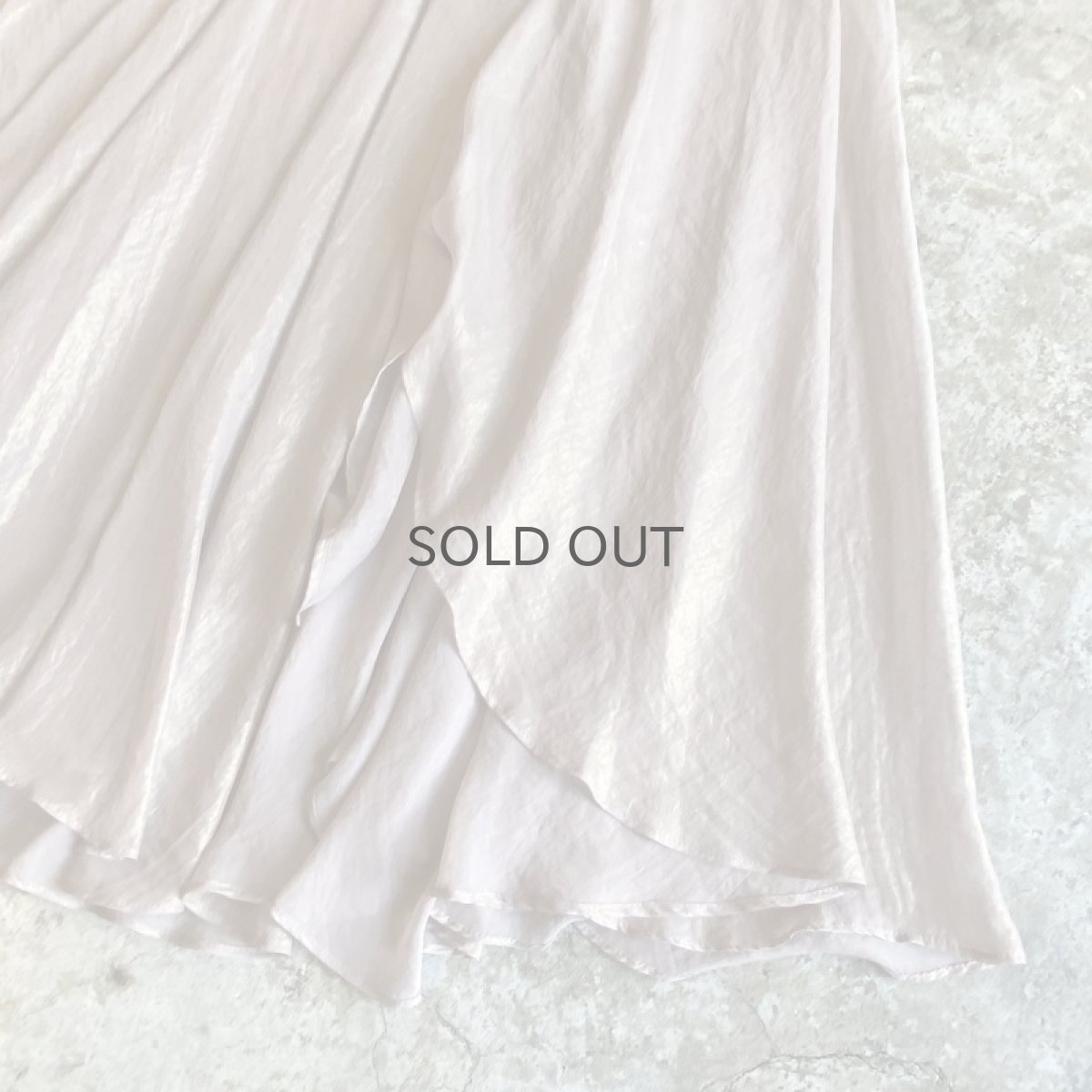 画像5: COLOR LUSTER ASYMMETRY DESIGN FLARE SHEER SKIRT / W23~W27 (5)