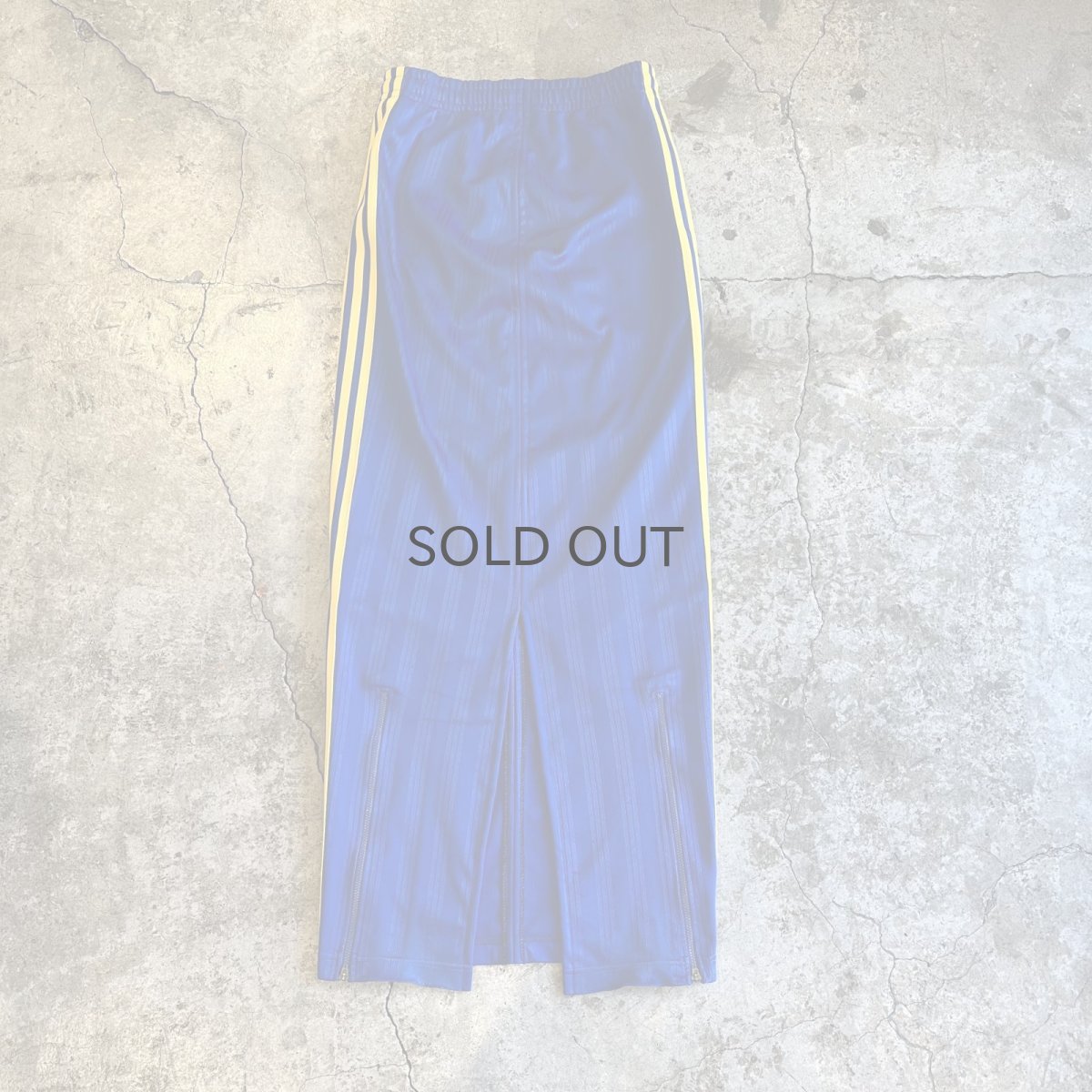 画像2: 【Wiz&Witch】"UNITED" SPORTY BACK SLIT LONG SKIRT / OS (2)