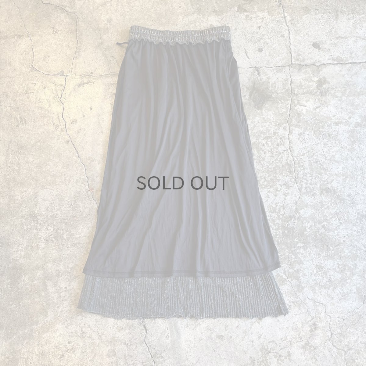 画像3: BLACK COLOR SILVER GLITTER PLEATS DESIGN SHEER SKIRT / W26~W32 (3)