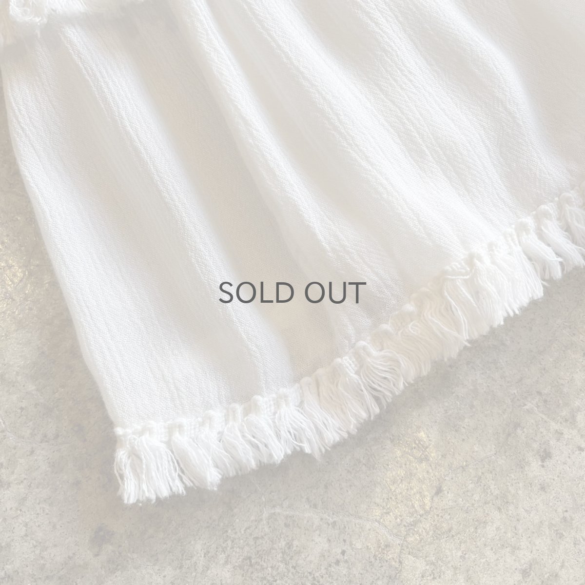 画像4: WHITE COLOR POINT MIX MESH DESIGN TIERED FLARE LONG SKIRT / ~W37(XL) (4)