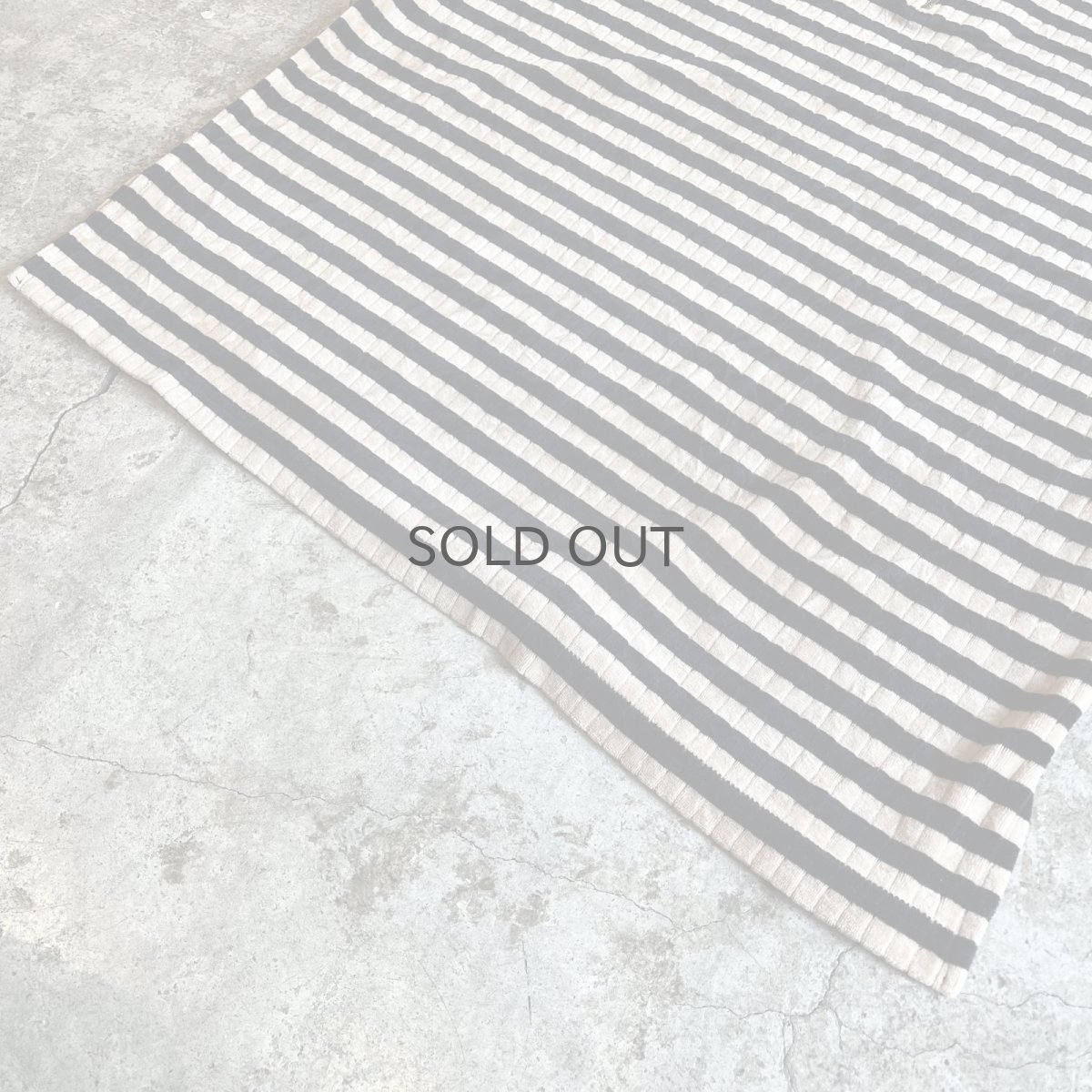 画像4: ALL OVER BORDER PATTERN HALF ZIP DESIGN VELVET L/S TOPS /  Ladies XL(1) (4)