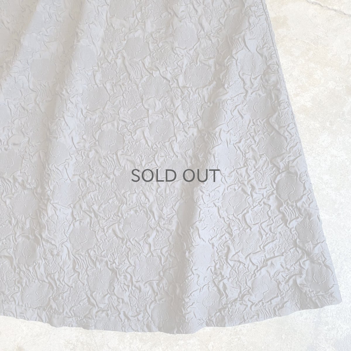 画像4: FLORAL EMBOSS DESIGN FLARE VOLUME SKIRT / W25~W34 (4)