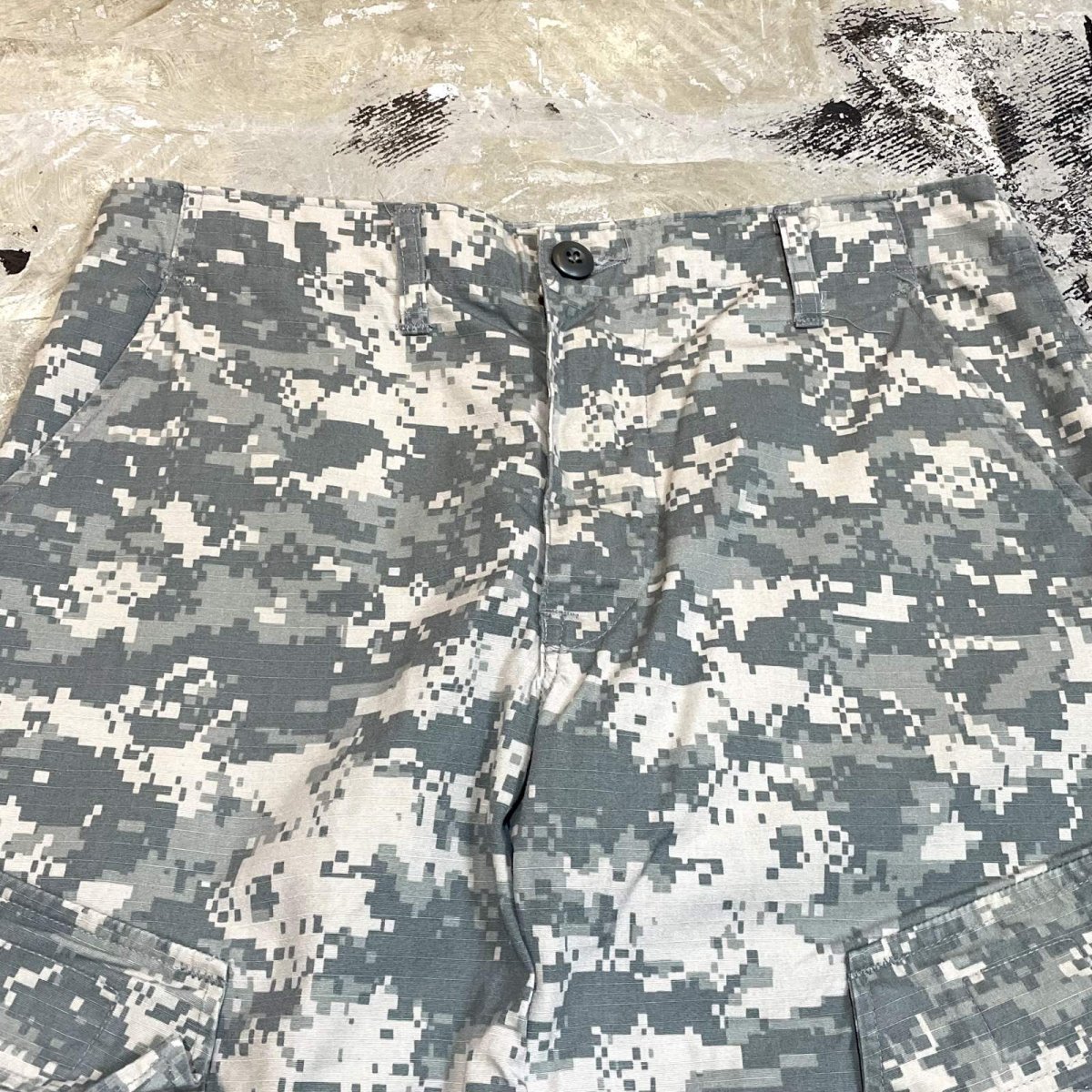 画像10: ALL OVER DIGITAL CAMOUFLAGE PATTERN CARGO PANTS / W31 (10)