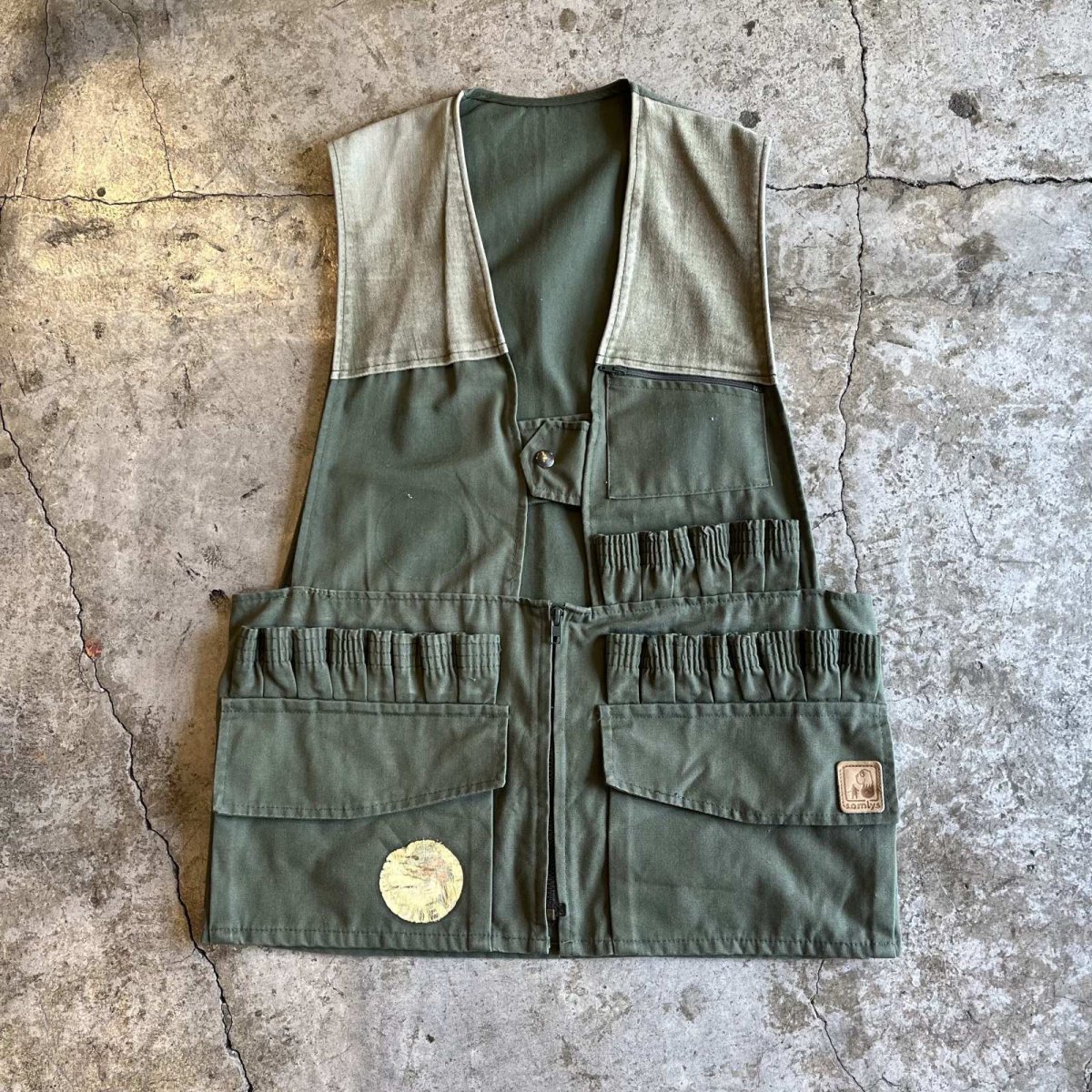画像1: OLD 【SOMLYS】KHAKI COLOR WORK HUNTING VEST / Ladies M(34) / MADE IN FRANCE (1)