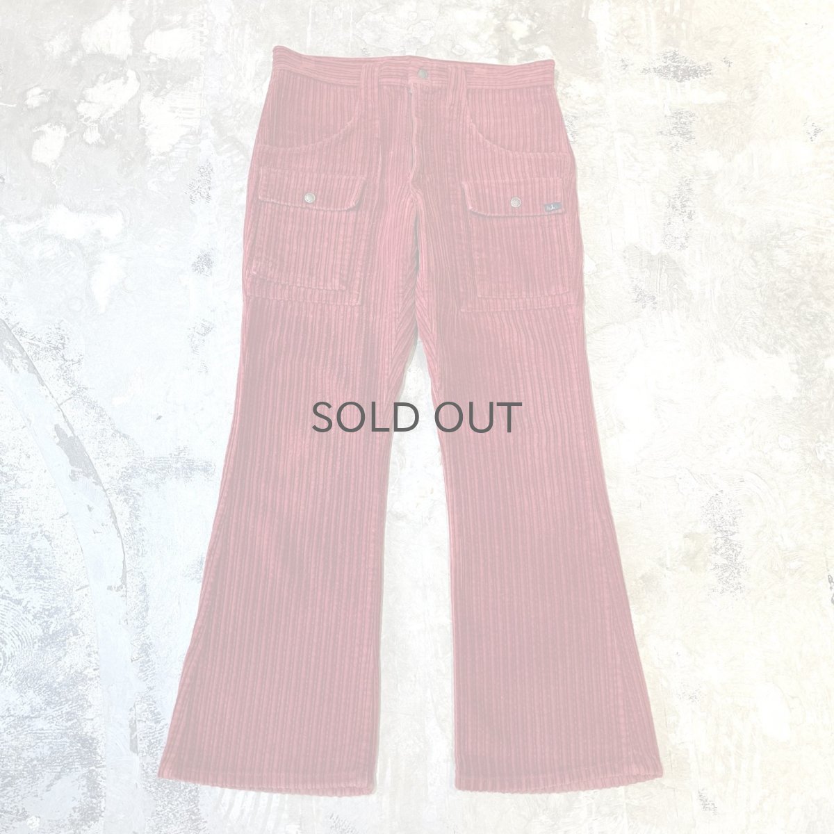 画像1: RED COLOR FLARE SILHOUETTE CORDUROY PANTS / W33 (1)