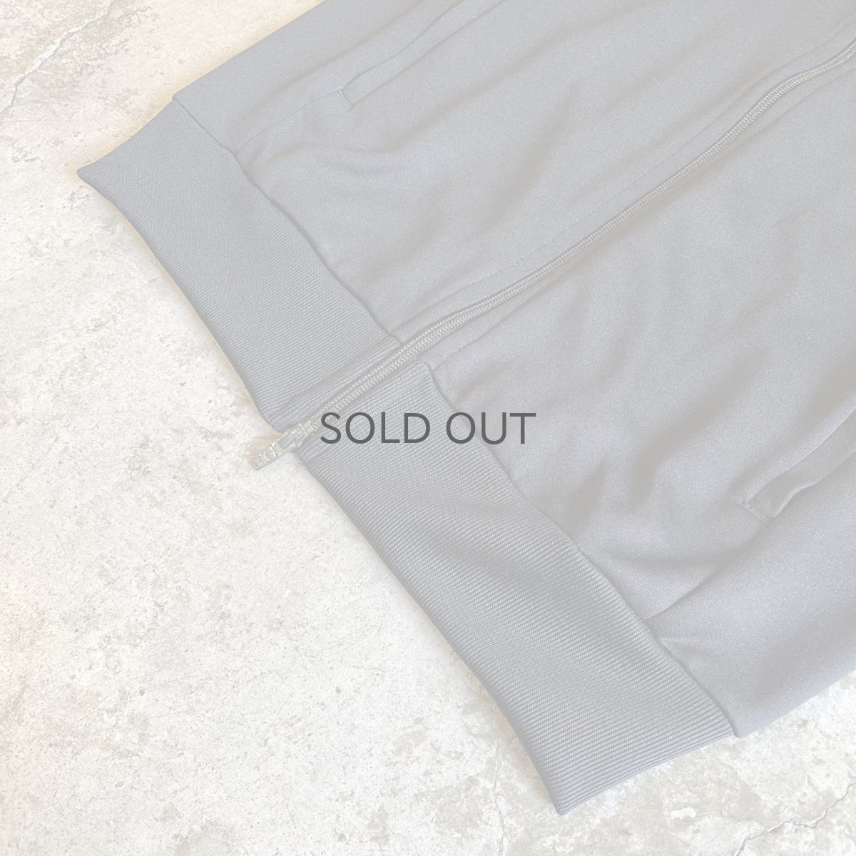 画像4: 【adidas】SIDE SLEEVE THREE LINE DESIGN DOUBLE ZIP UP TRACK JACKET / Ladies M (4)