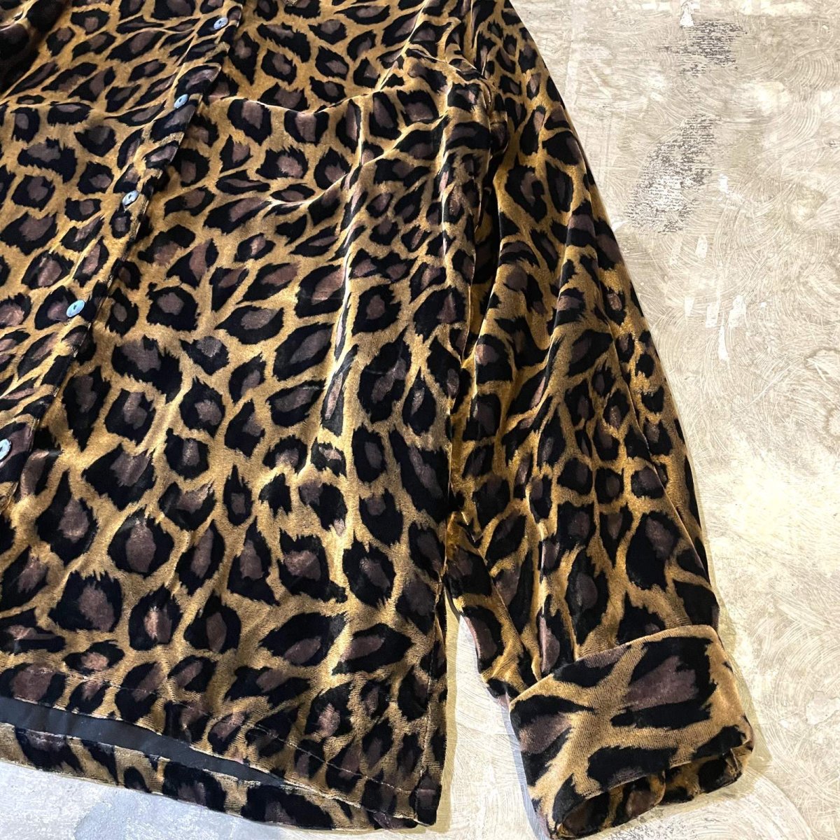 画像6: ALL OVER LEOPARD PATTERN VELOUR L/S SHIRT / Mens S (6)