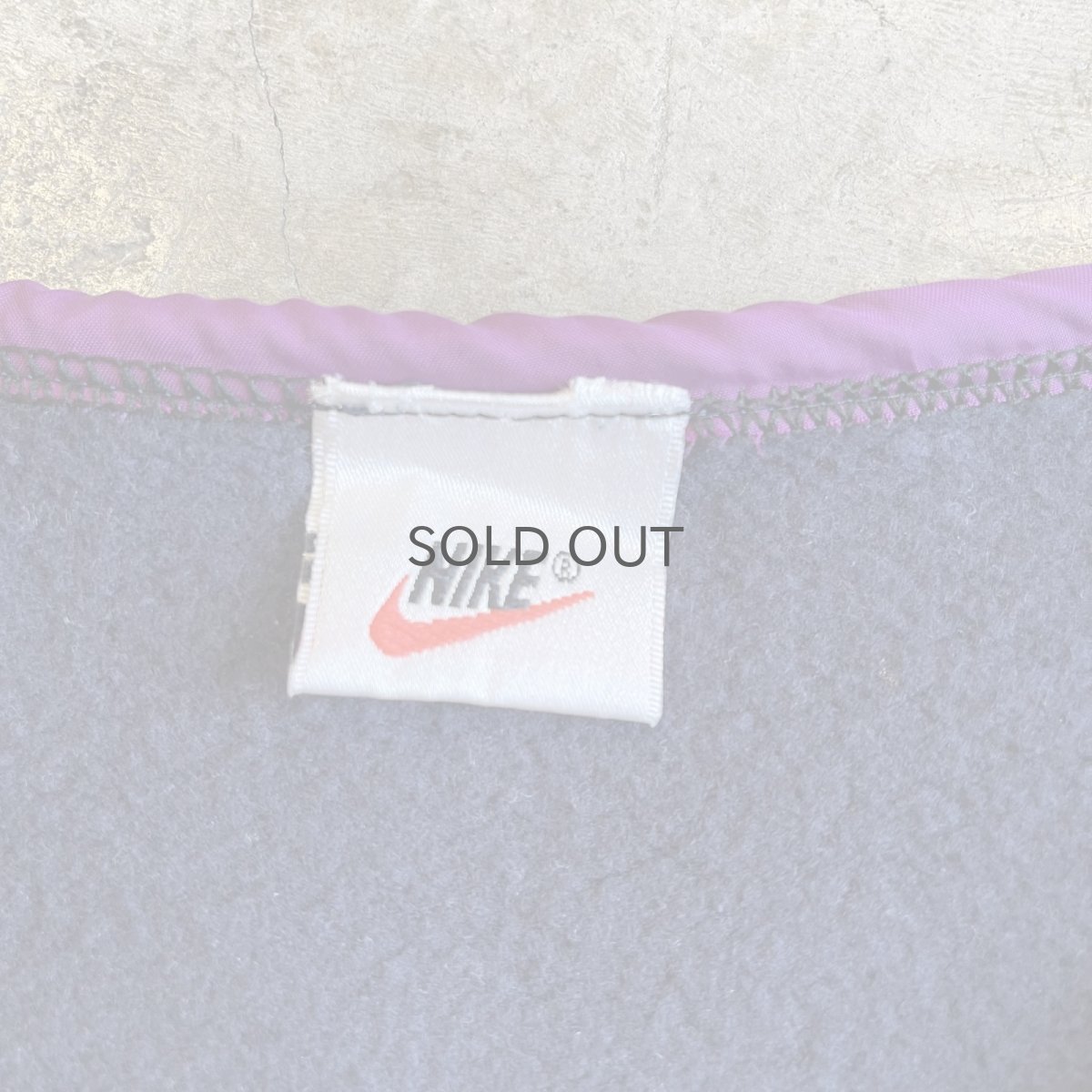 画像11: 【NIKE】BACK FRONT SWITCHING DESIGN SHORT L/S SWEAT / Ladies M (11)