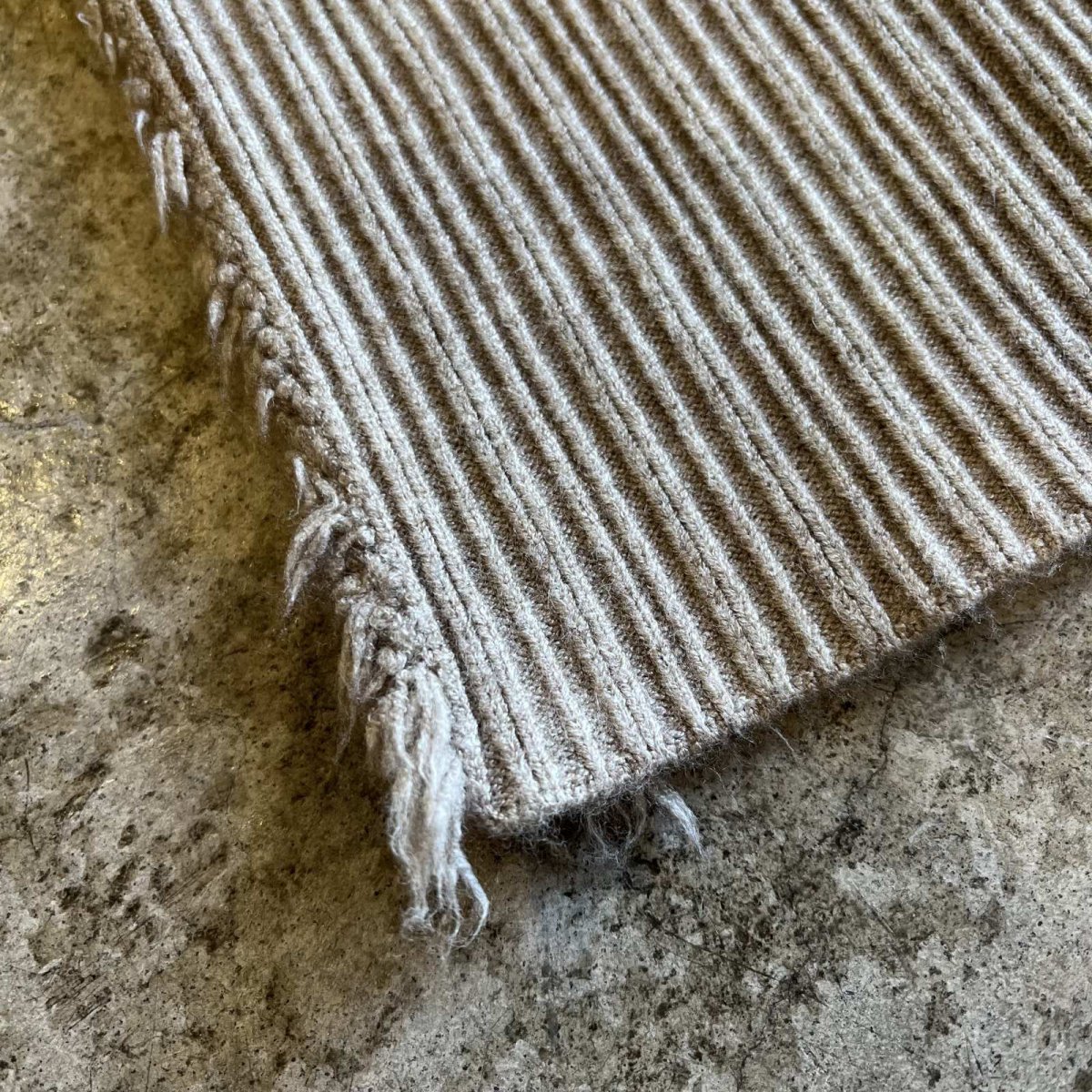 画像4: BEIGE COLOR SIDE FRINGE LINE DESIGN RIB KNIT PANTS / W26~W33 (4)