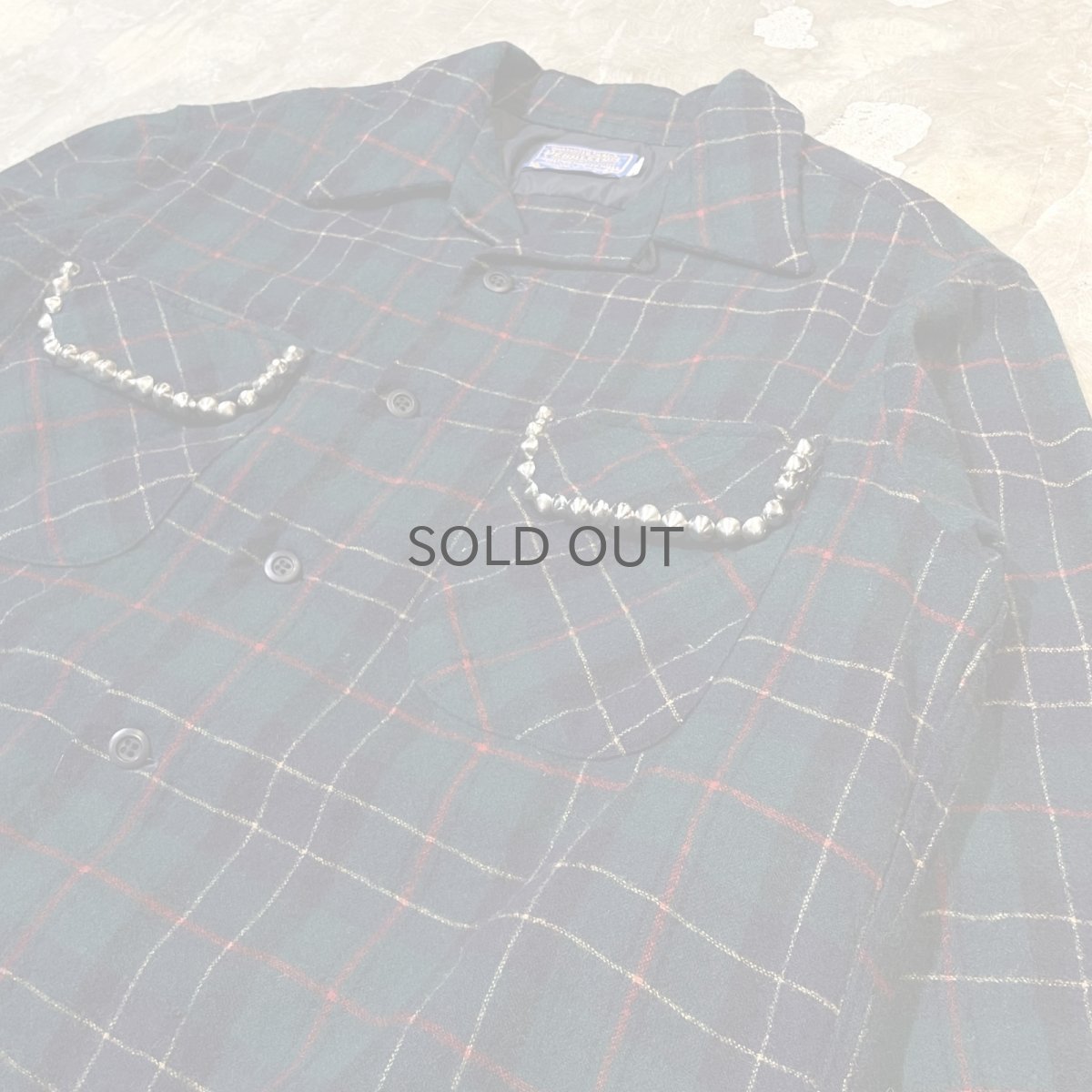 画像4: 70's【PENDLETON】STUDS DECORATIVE CHECK PATTERN WOOL SHIRT / Mens L / MADE IN USA (4)