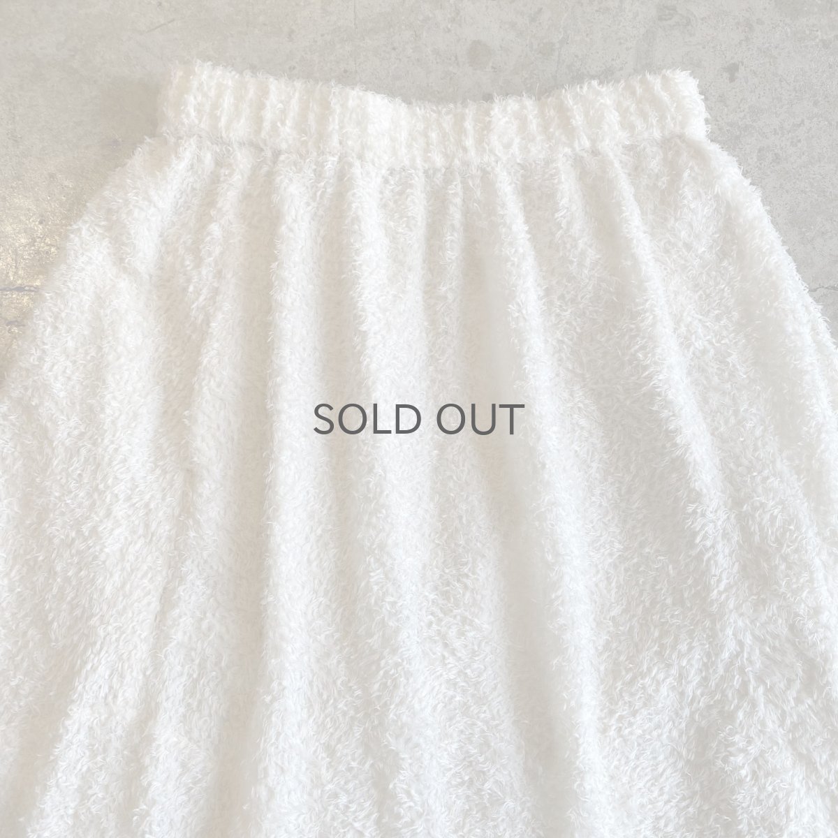 画像5: WHITE COLOR POINT SHORT FRINGE DESIGN FLARE LONG SKIRT / W24~W31 (5)