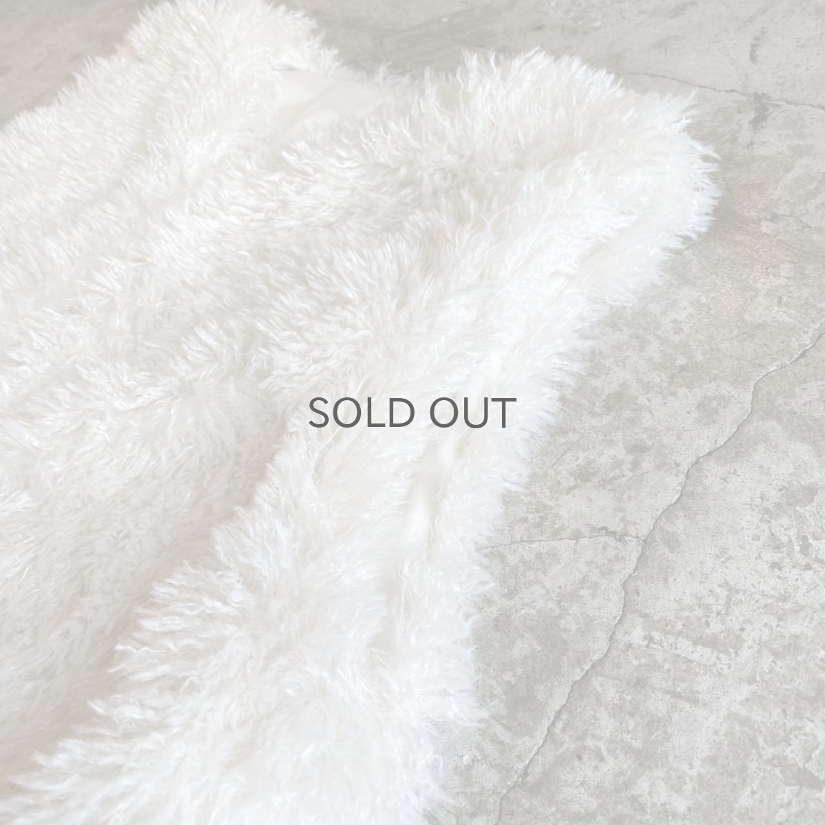 画像6: WHITE COLOR FAUX FUR DESIGN VEST / Ladies M (6)