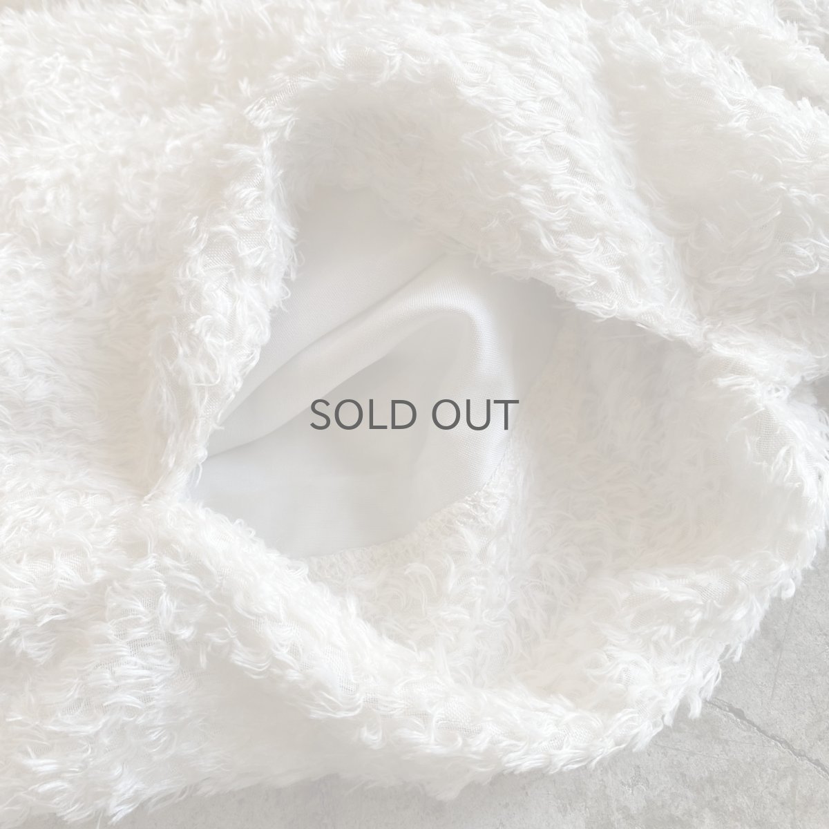 画像11: WHITE COLOR POINT SHORT FRINGE DESIGN FLARE LONG SKIRT / W24~W31 (11)