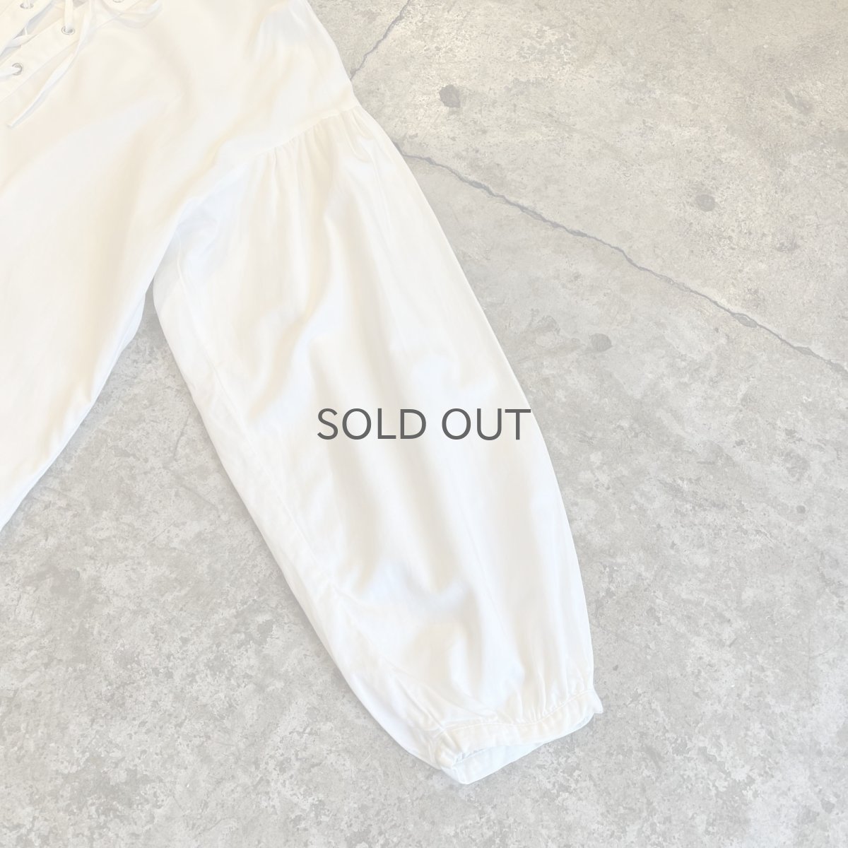 画像7: FRONT LACE UP RIBBON DESIGN VOLUME SLEEVE L/S TOPS / Ladies M (7)