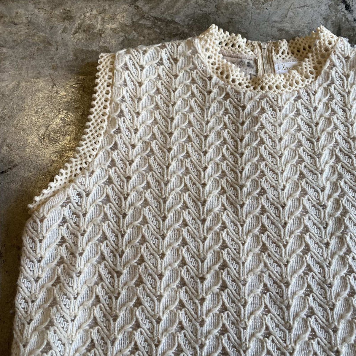 画像5: OLD DESIGN IVORY COLOR CROCHET LACE KNIT VEST / Ladies M (5)