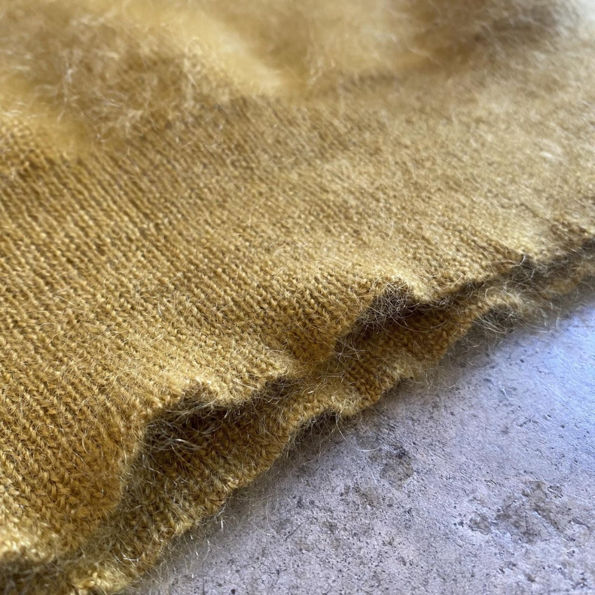 画像12: COLOR MOHAIR V NECK DESIGN KNIT SWEATER / Ladies M (12)