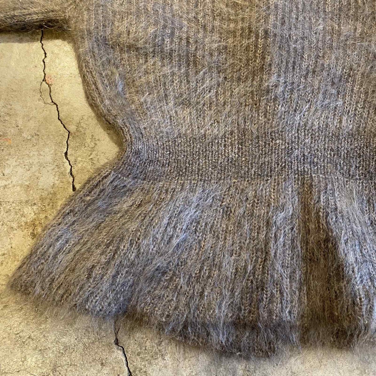 画像5: PEPLUM DESIGN MOHAIR KNIT CARDIGAN / Ladies L (5)