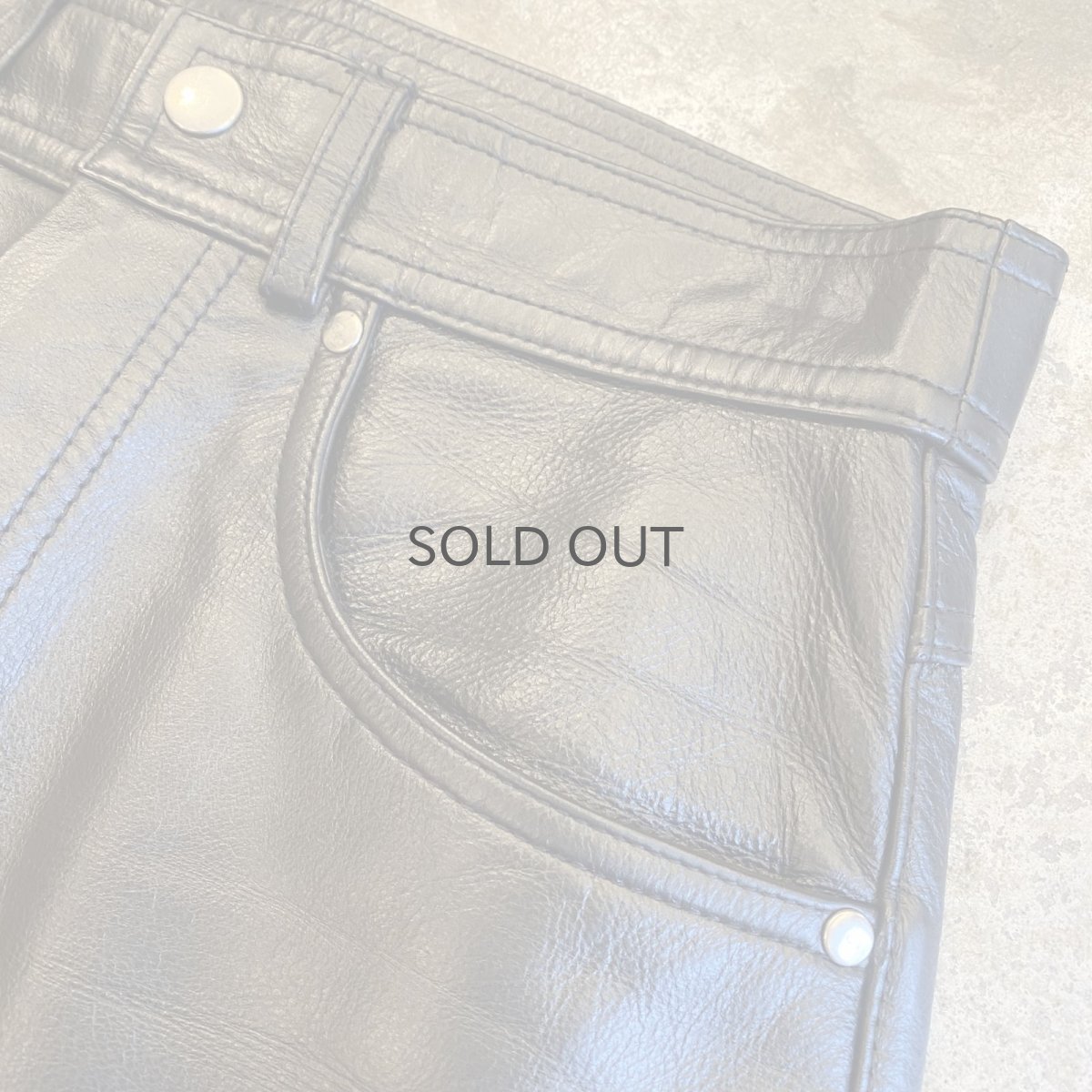 画像7: BLACK COLOR STRAIGHT LEATHER PANTS / W27 (7)