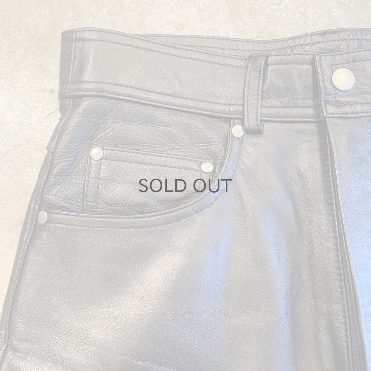 画像5: BLACK COLOR STRAIGHT LEATHER PANTS / W27 (5)