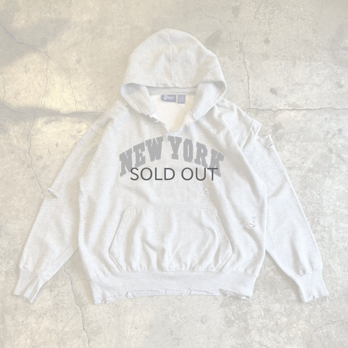 画像1: "NEW YORK" LOGO PATCH EMBROIDERY CRASH DAMAGE DESIGN SWEAT HOODIE / Ladies L(M)  (1)