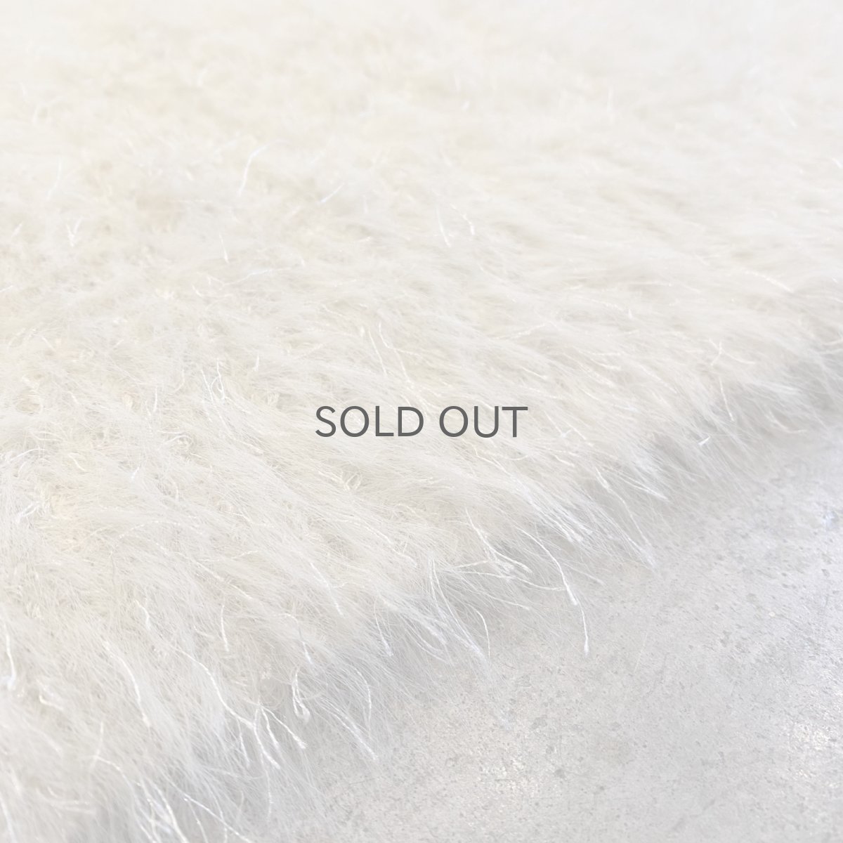 画像10: WHITE COLOR SHAGGY SHORT DESIGN KNIT TOPS / Ladies M (10)