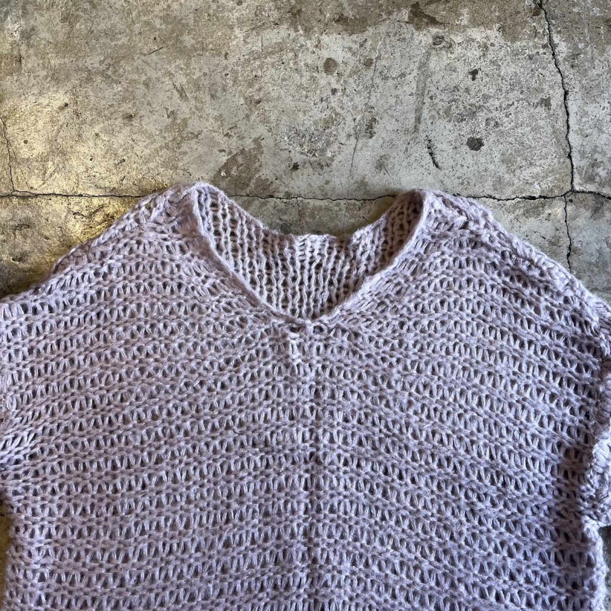 画像8: PALE TONE COLOR V NECK DESIGN LOWGAUGE KNIT TOPS / Ladies L (8)