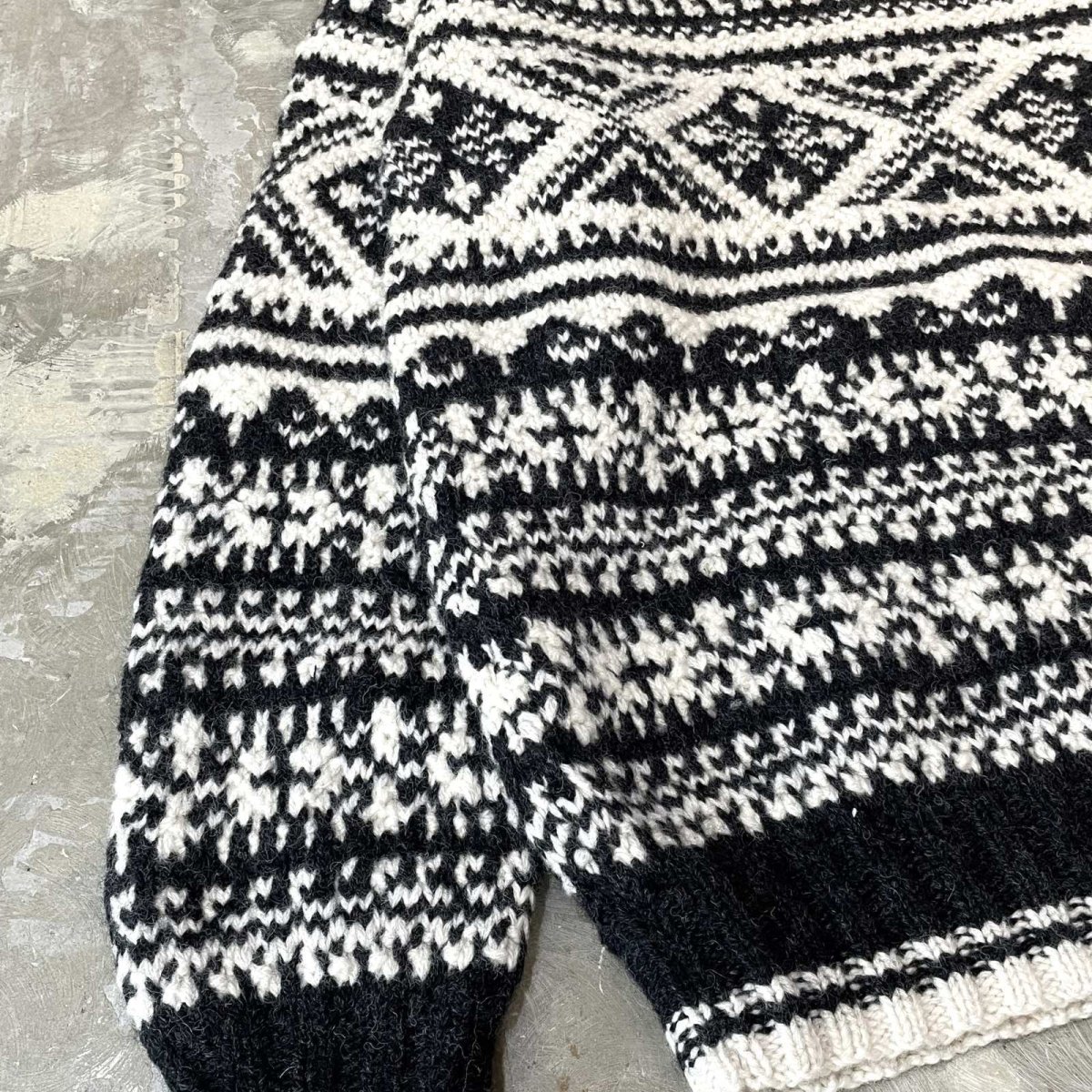画像5: MULTI BORDER PATTERN WOOL HANDKNIT SWEATER / Mens M(XL) (5)