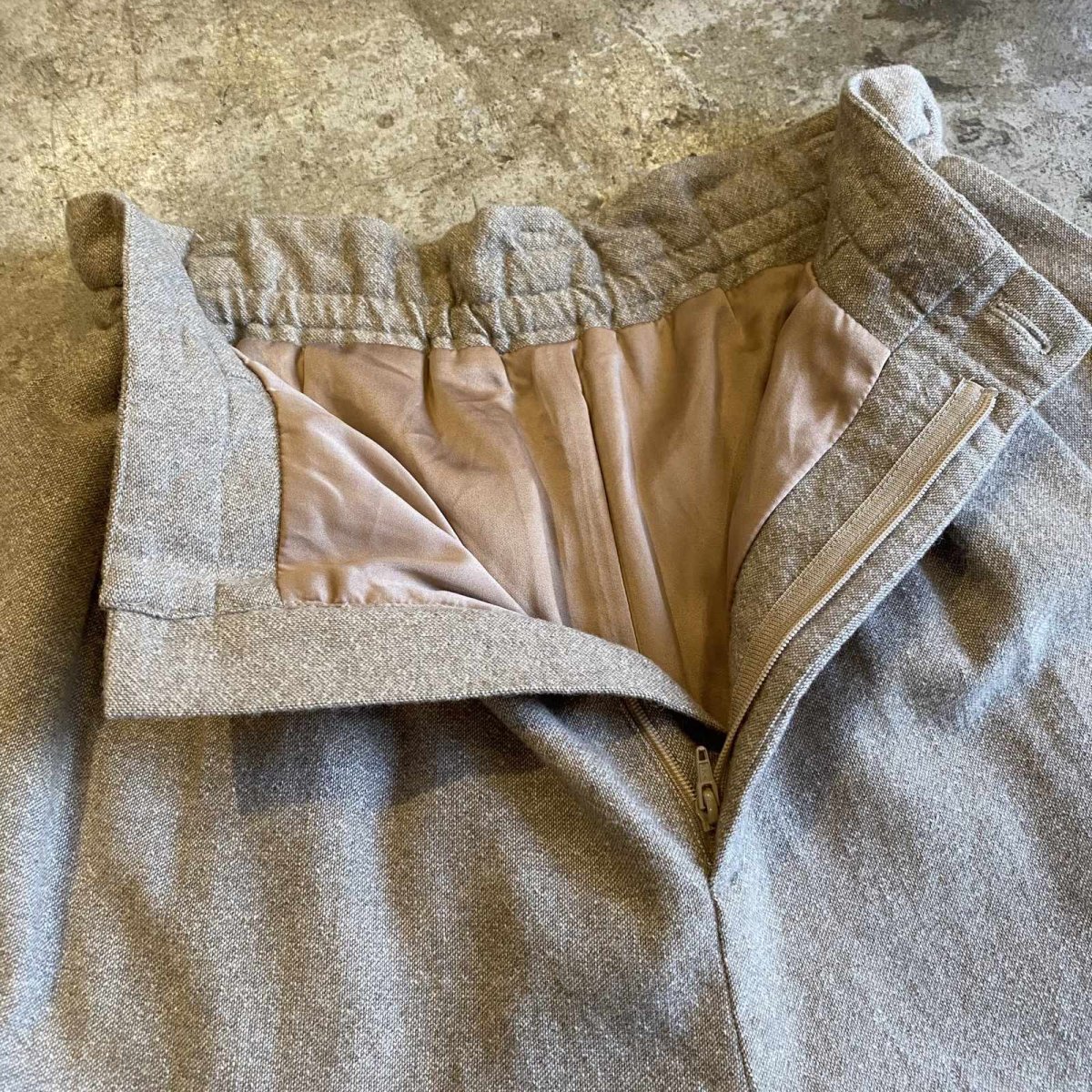 画像7: HIGH WAIST TUCK DESIGN WOOL PANTS / W26~W28 (7)