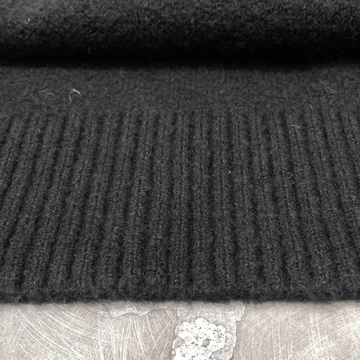 画像8: FRONT SHOULDER CUT DESIGN BLACK KNIT SWEATER / Mens XL (8)