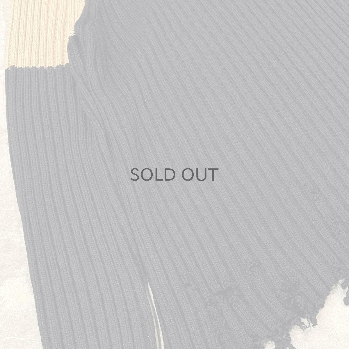 画像5: COLOR SWITCHED DAMAGE KNIT SWEATER / Mens L (5)