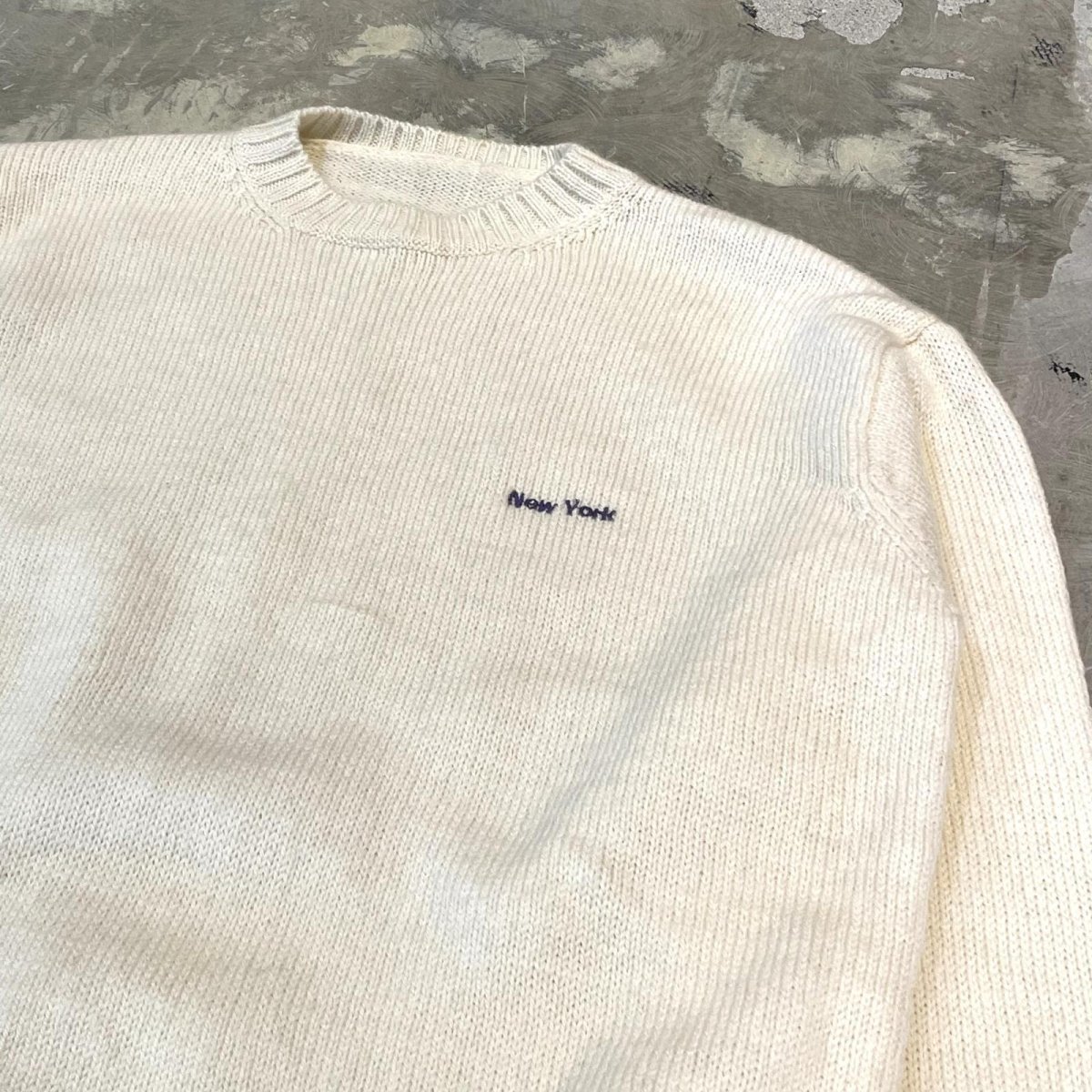 画像4: "NEW YORK" EMBROIDERY WHITE KNIT SWEATER / Mens L / MADE IN USA (4)