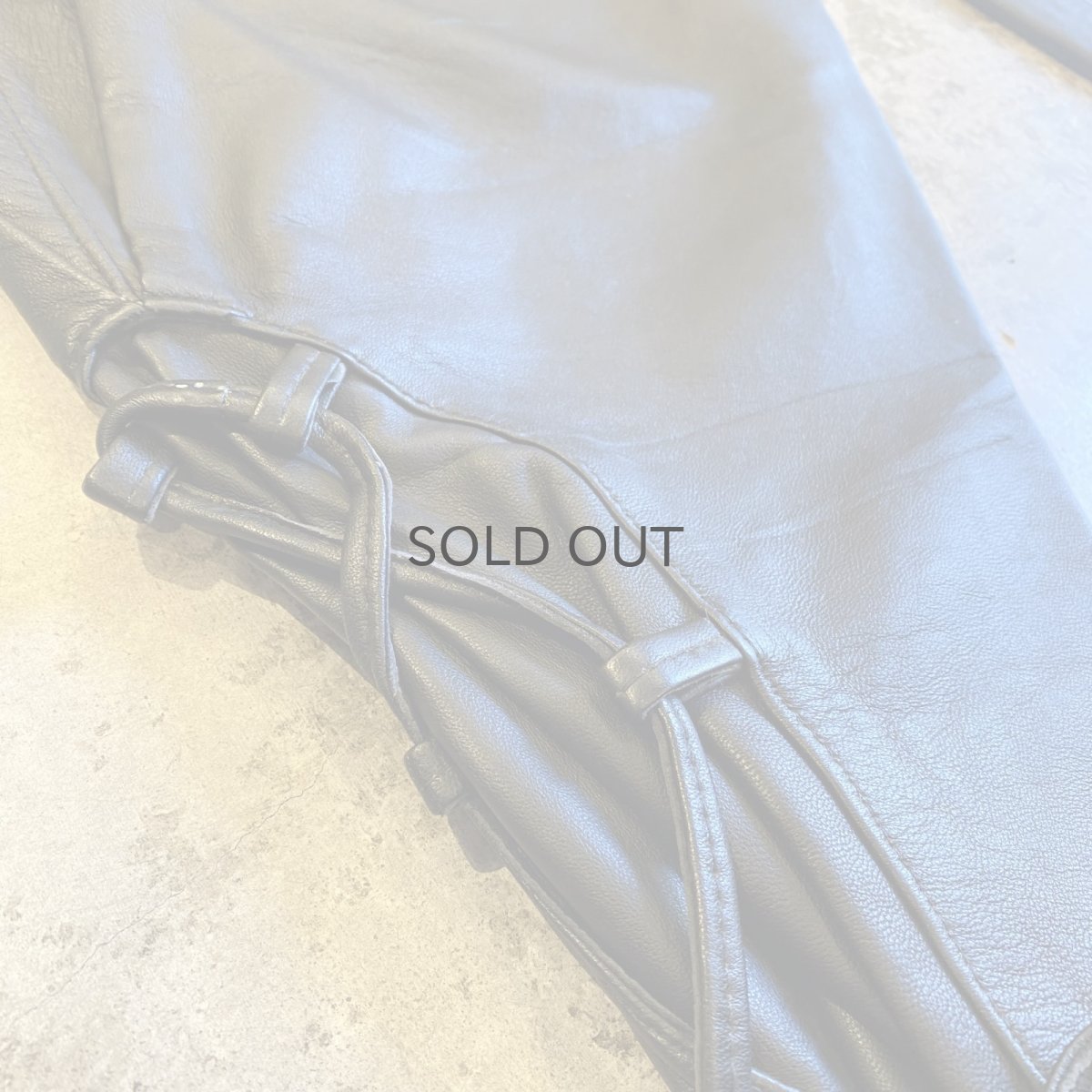 画像6: 80's LEATHER BLACK COLOR SIDE LACE UP WAIST DESIGN PANTS / W25~W28 (6)
