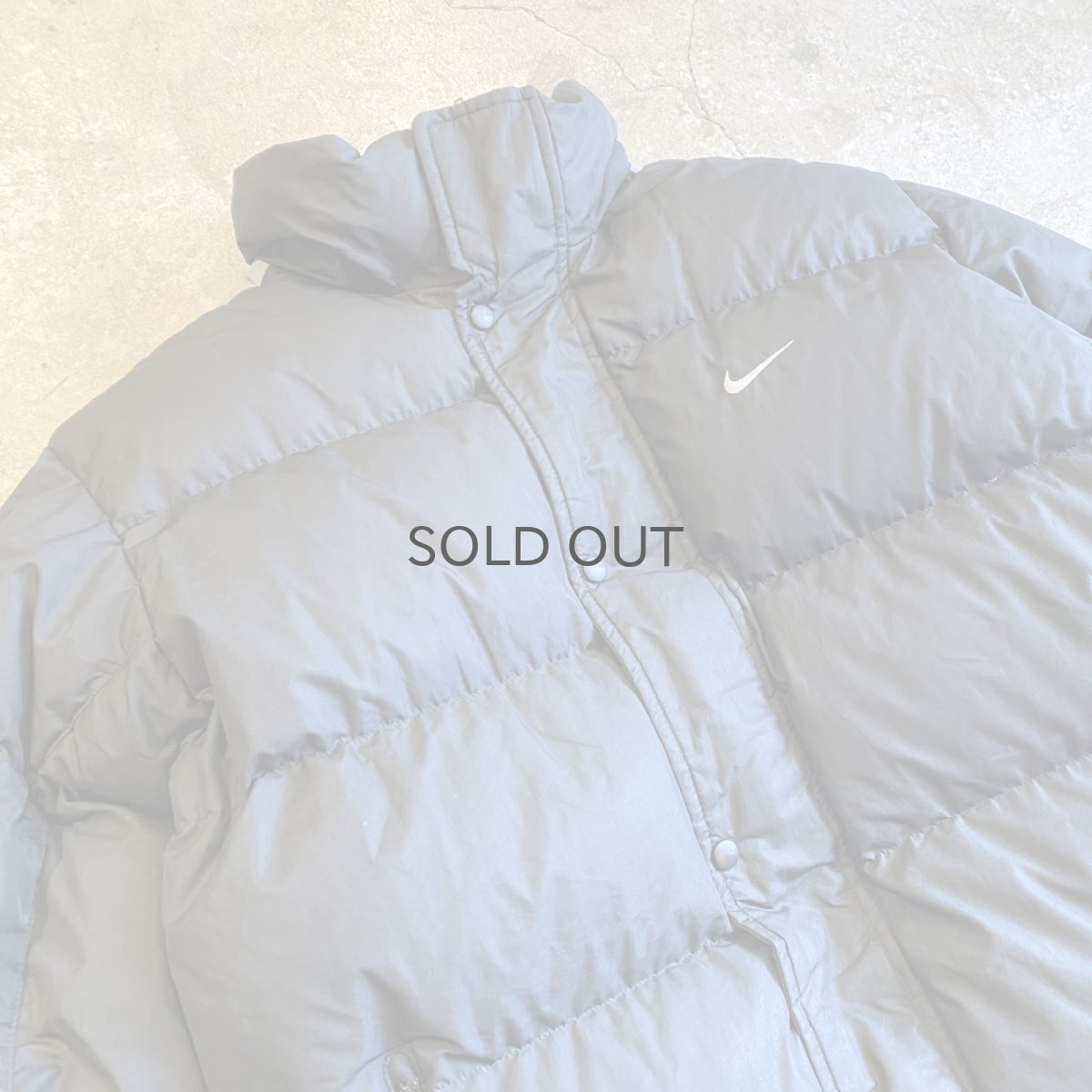 画像3: 【NIKE】SHOULDER LINE BLACK COLOR DOWN JACKET / Ladies M(L) (3)