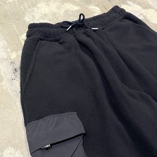 画像3: 【WONDERGROUND】FLEECE×NYLON CARGO STYLE WIDE PANTS / OS (3)