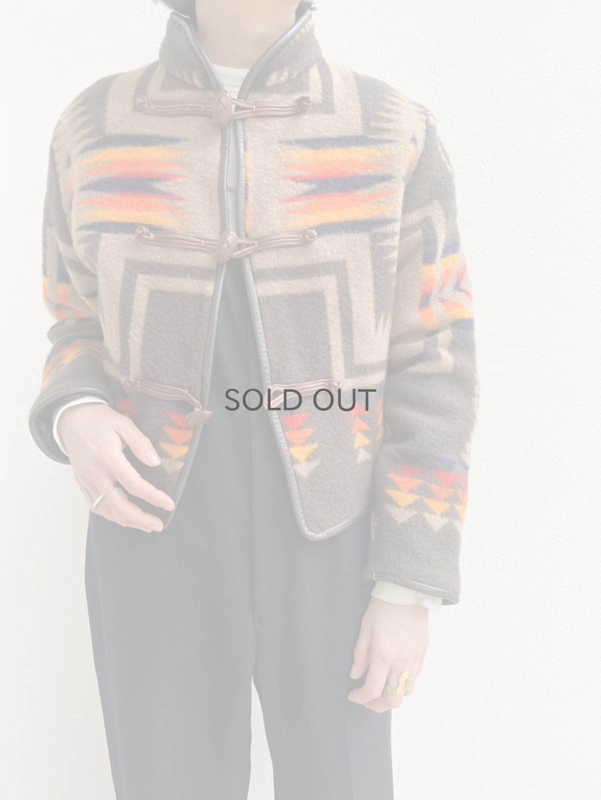 画像17: NATIVE PATTERN STAND COLLAR DESIGN SHORT DESIGN JACKET / Ladies M  (17)