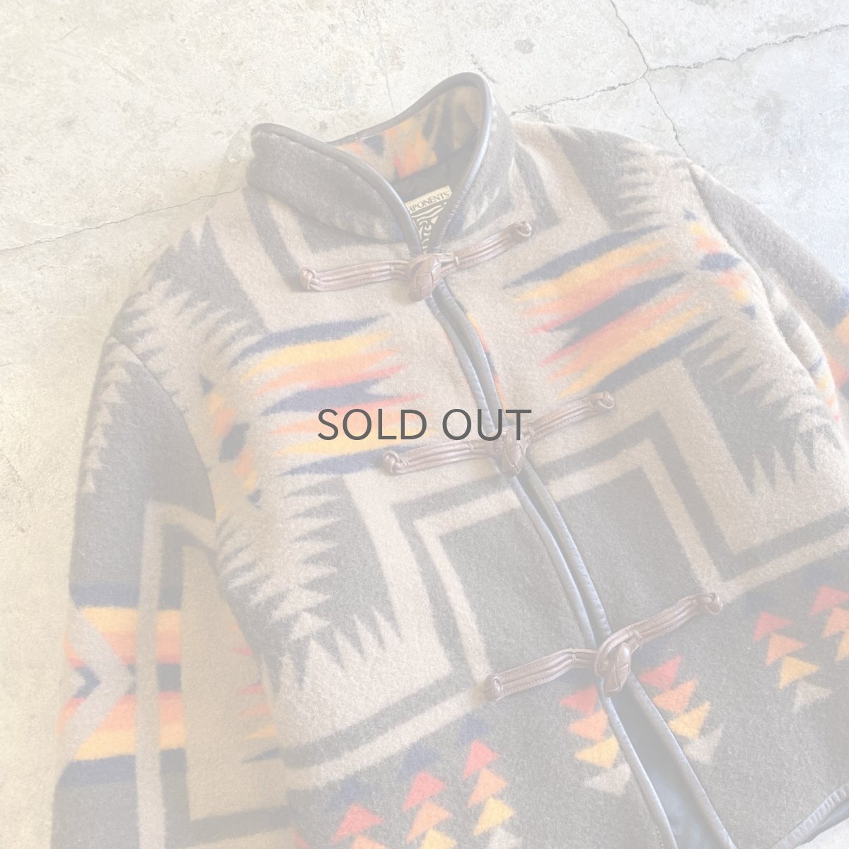 画像3: NATIVE PATTERN STAND COLLAR DESIGN SHORT DESIGN JACKET / Ladies M  (3)