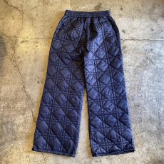 画像2: 【WONDERGROUND】DIAMOND STITCH DRAW CORD QUILTING PANTS / NAVY / OS (2)