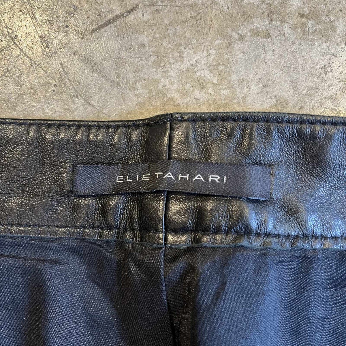 画像14: SIDE CROSS LINE DESIGN STRAIGHT LEATHER PANTS / W29(4) (14)