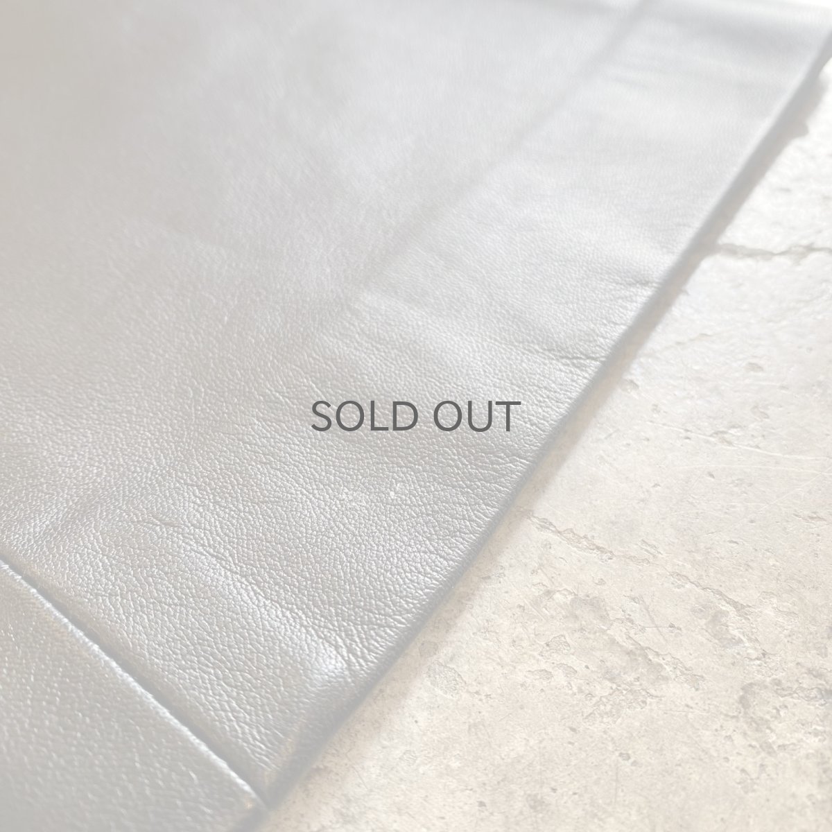 画像9: BLACK COLOR TIGHT STRAIGHT LEATHER PANTS / W26 (9)