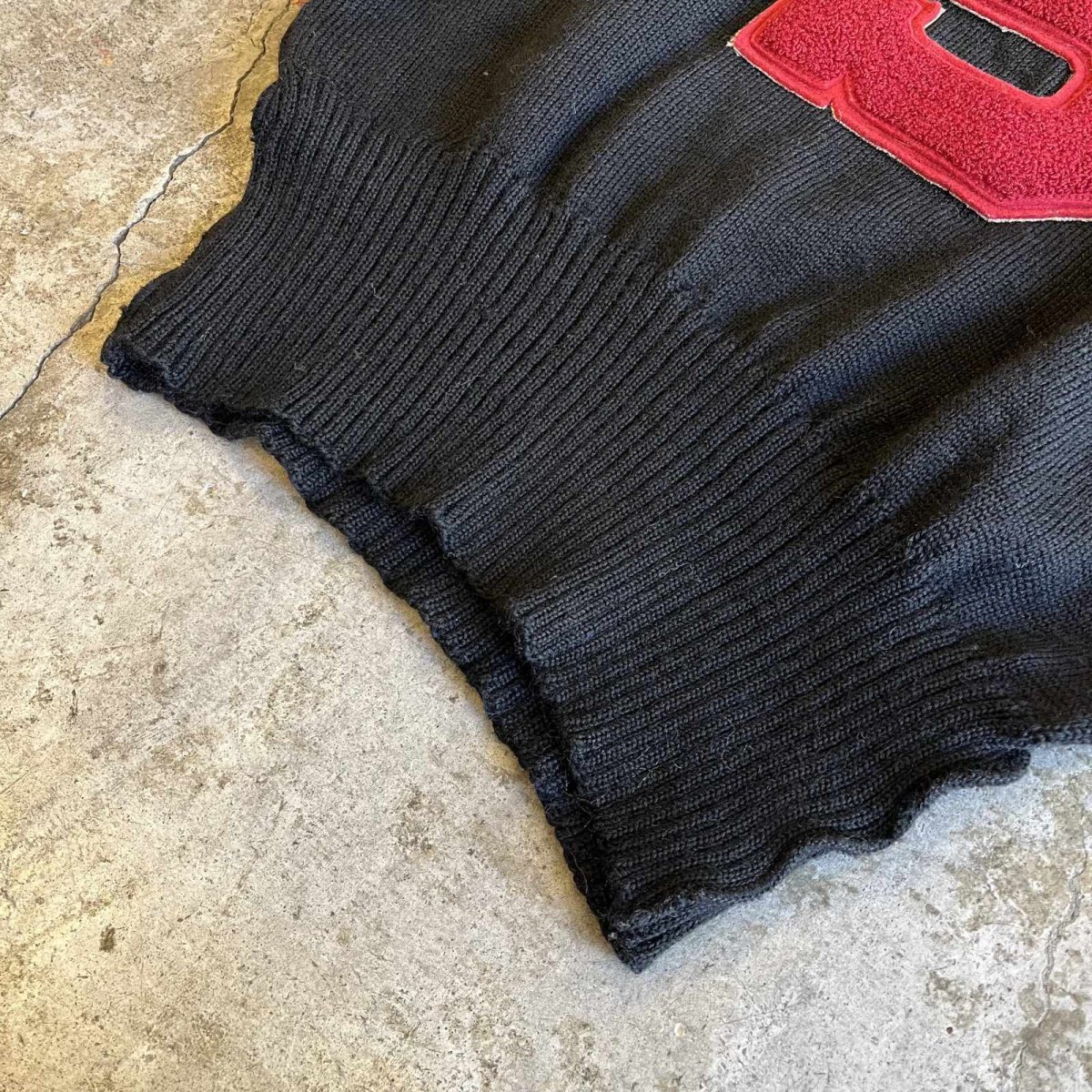 画像4: OLD FRONT "S" PATCH EMBROIDERY DESIGN LETTERED KNIT SWEATER / Ladies L(44) (4)