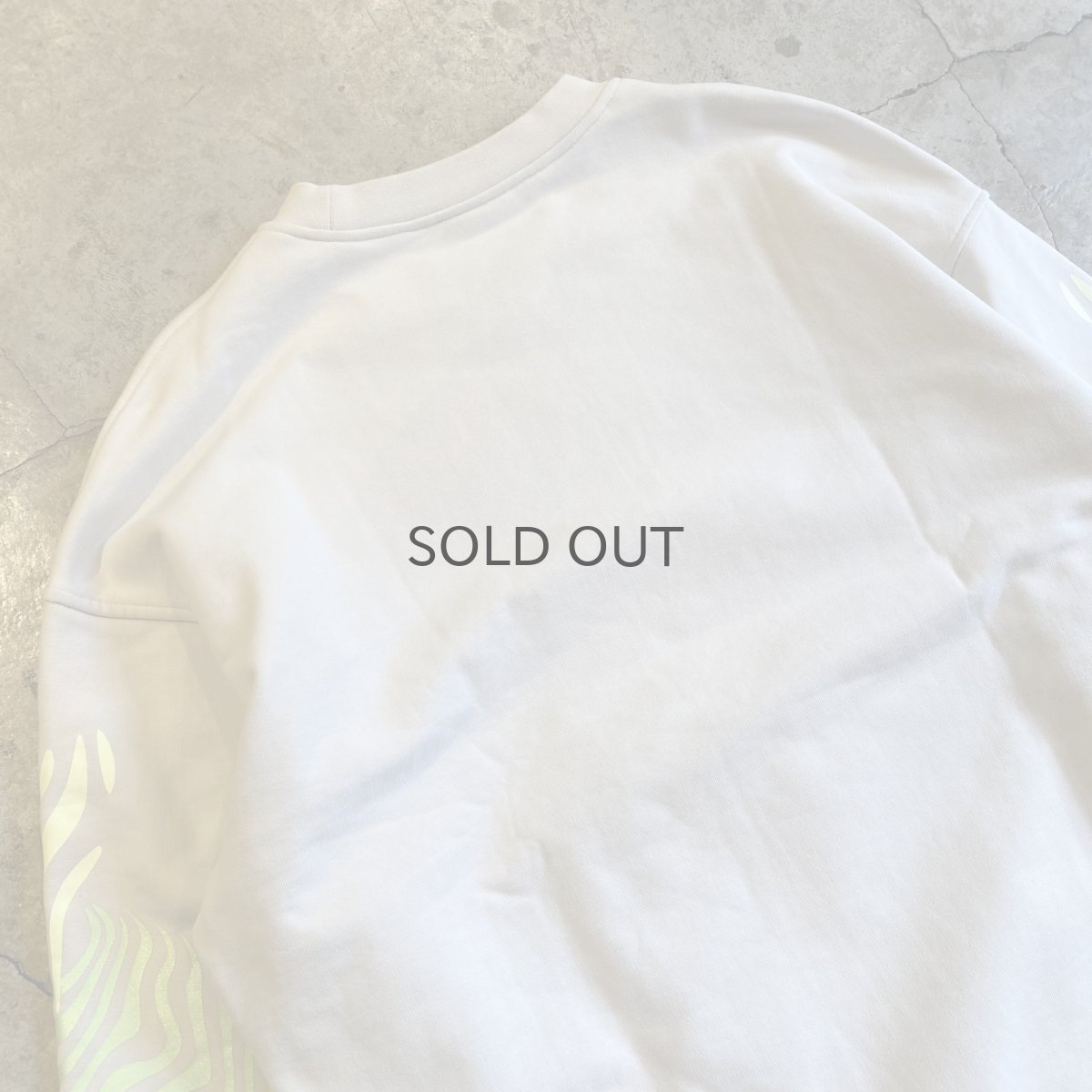 画像11: 【NIKE】FRONT POCKET SHOULDER PRINTED DESIGN L/S SWEAT / Ladies M(L)  (11)